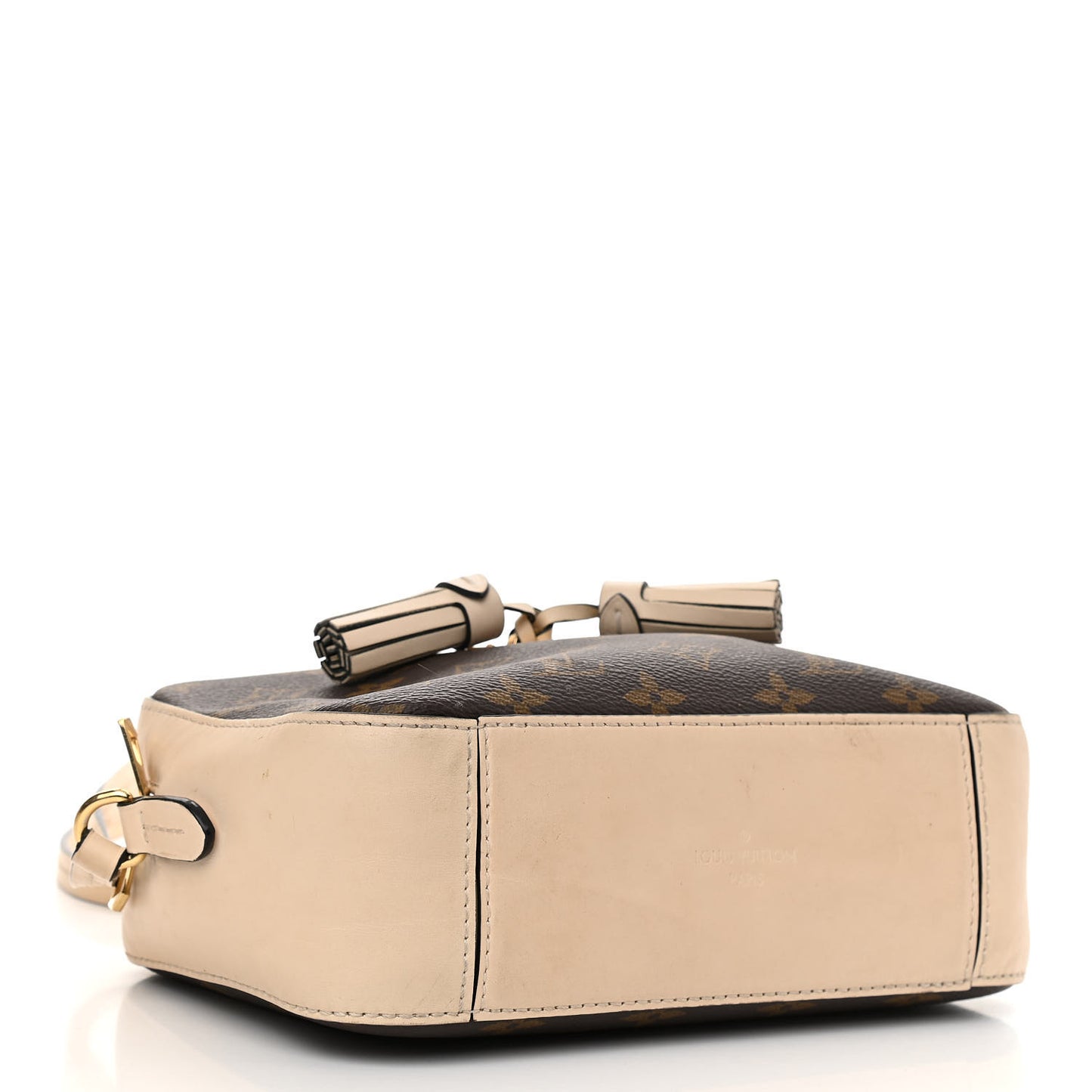 Monogram Saintonge Creme