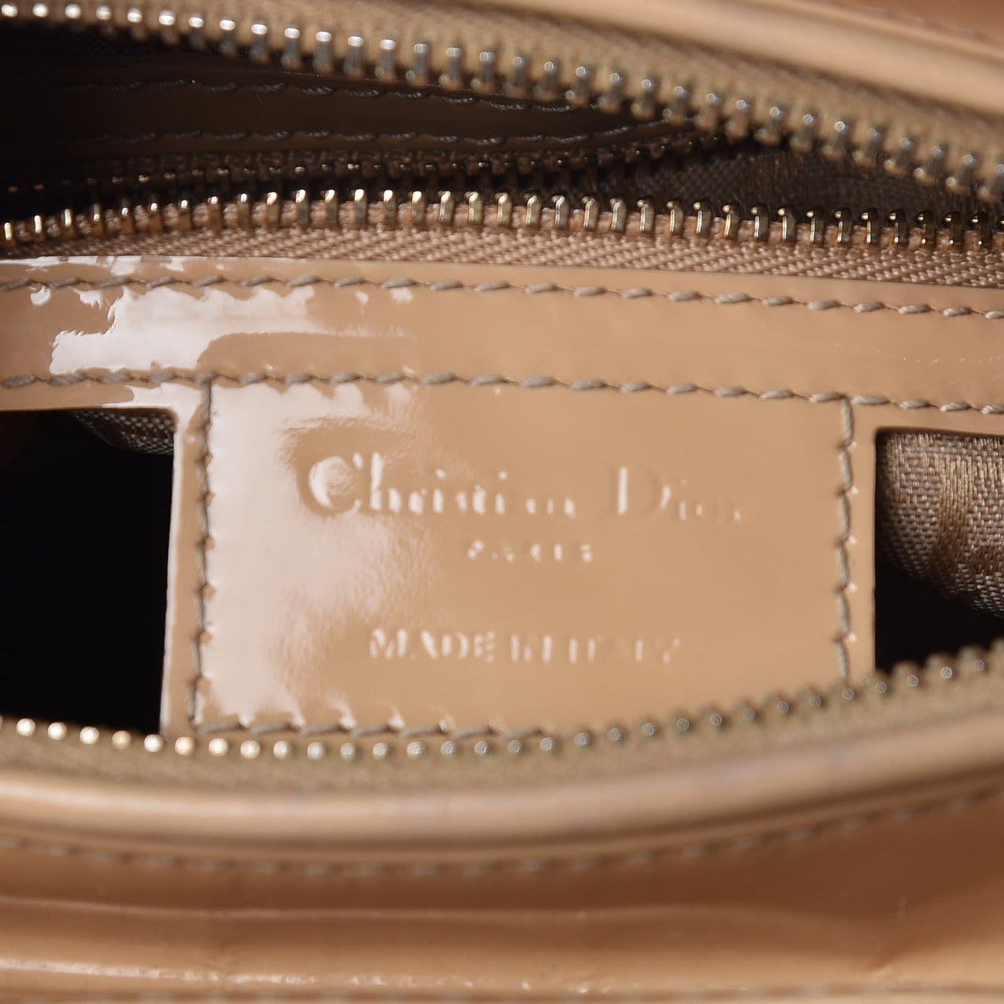 Patent Cannage Medium Lady Dior Beige