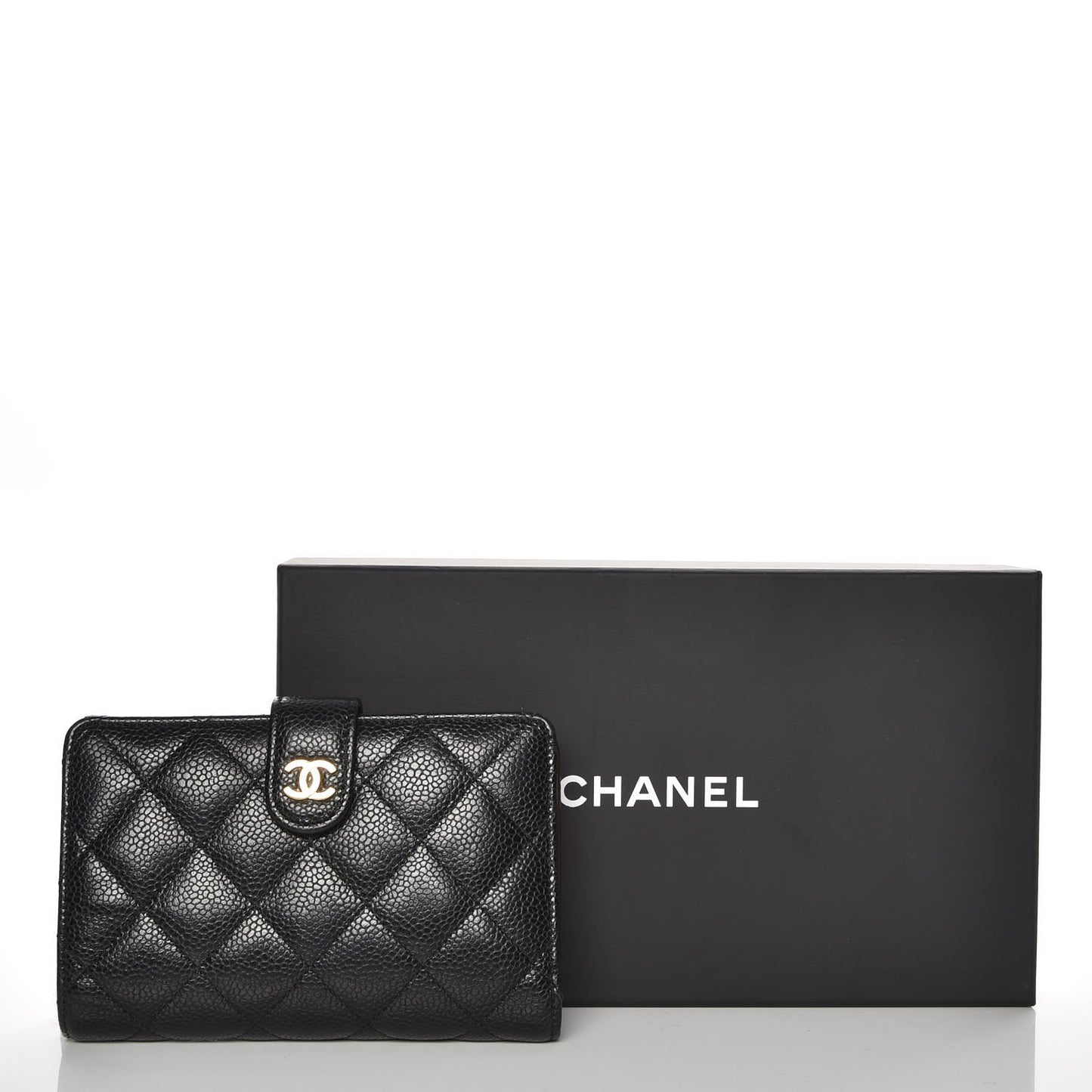 Caviar Quilted Zipped Pocket Wallet Black