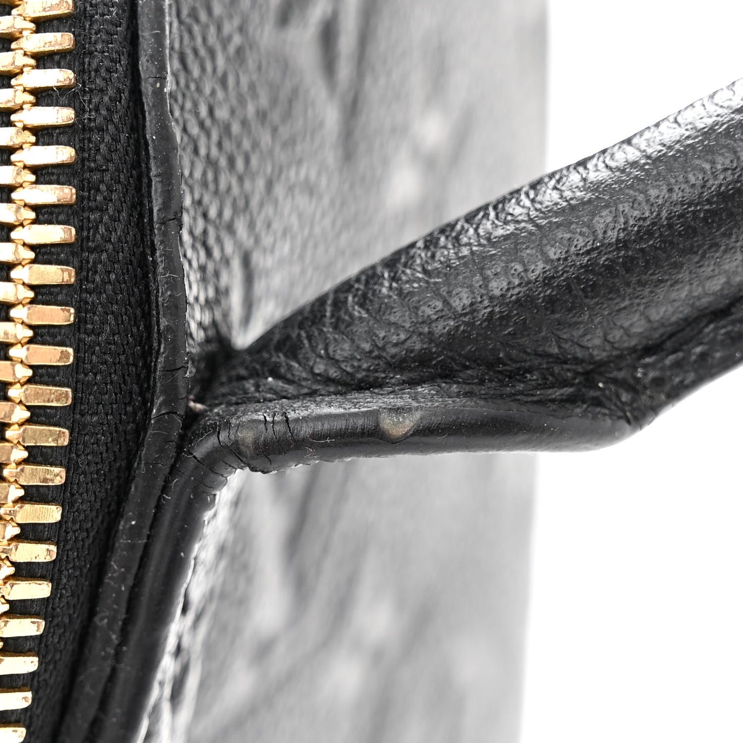 LOUIS VUITTON Empreinte Marais MM Black