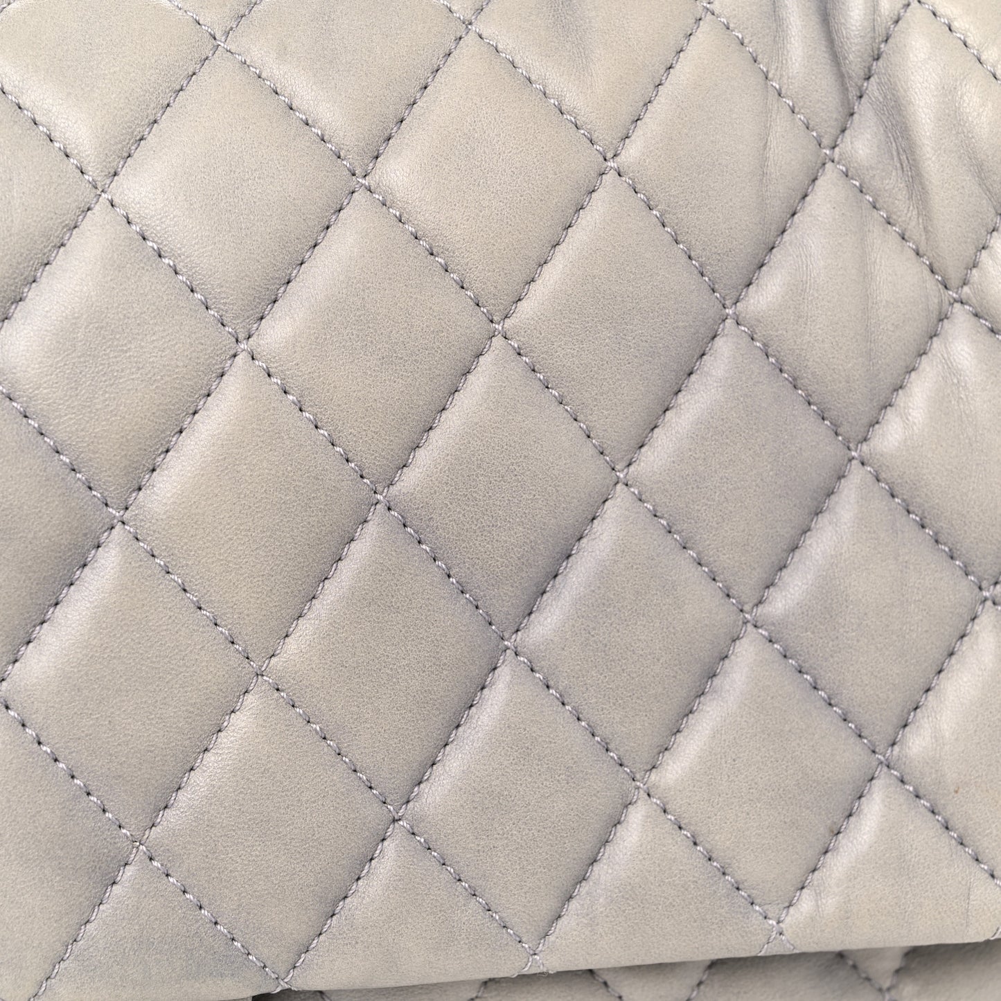 Lambskin Quilted Jumbo Coco Rain Flap Grey