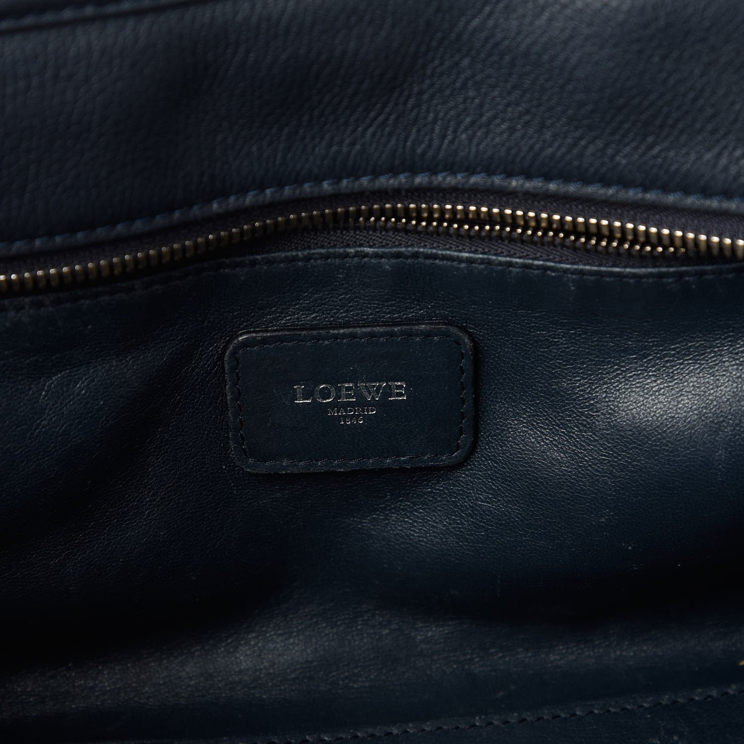 Loewe Calfskin Amazona 28 Navy 8 of 10