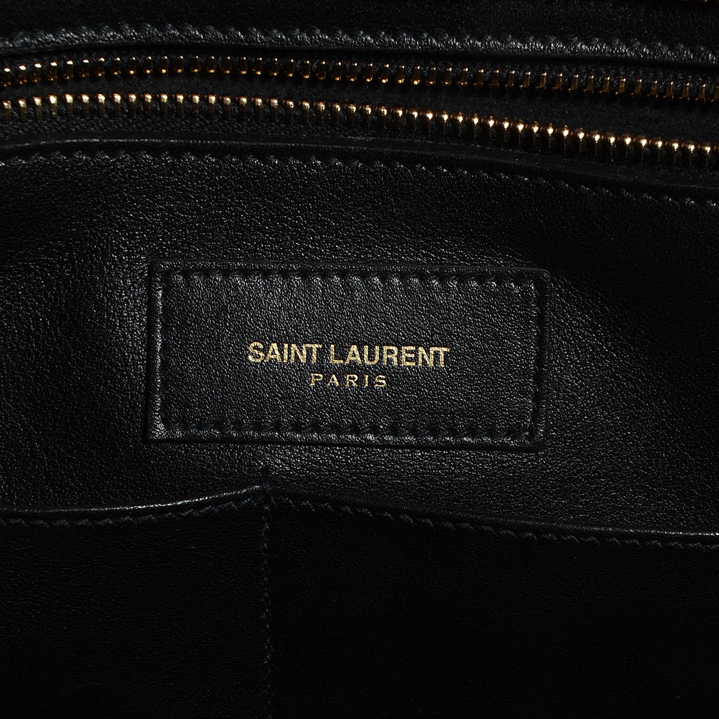Calfskin Medium Classic Y Cabas Black