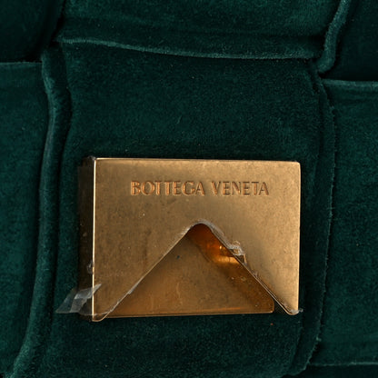 Bottega Veneta Suede Maxi Intrecciato Padded Chain Cassette Crossbody Bag Emerald Green 9 of 12
