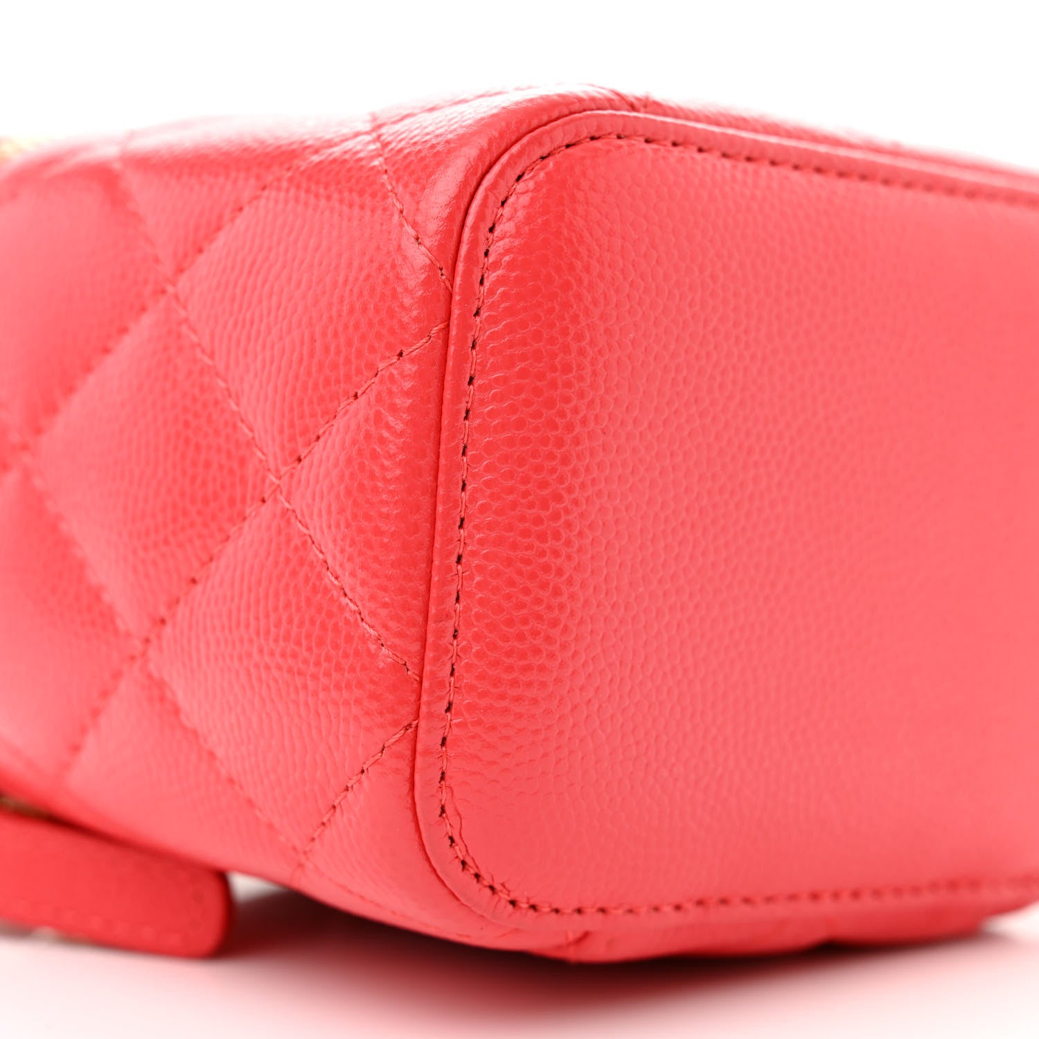 Chanel Caviar Quilted Mini Vanity Case With Chain Red 9 of 10