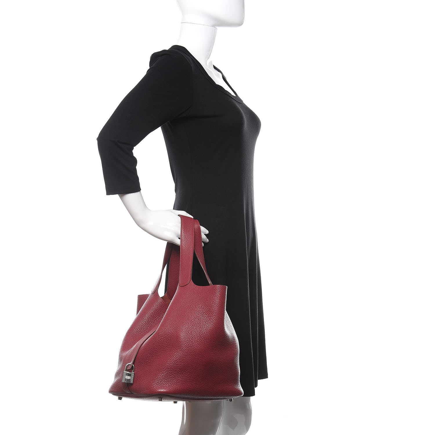 Hermes Taurillon Clemence Picotin Lock 26 GM Rubis 2 of 12