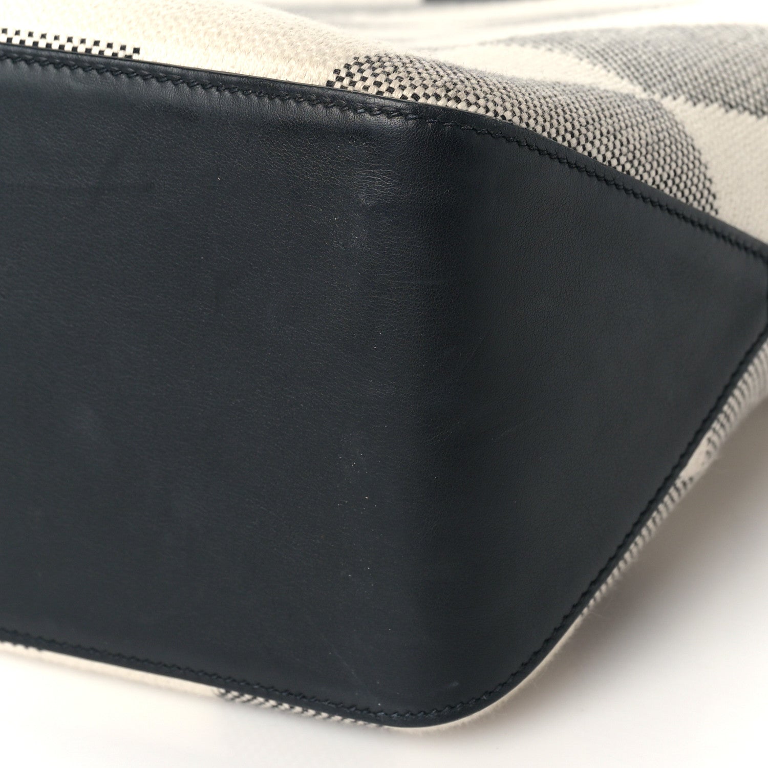 Hermes Swift H Canvas Cabas H En Biais 40 Black Ecru 8 of 11