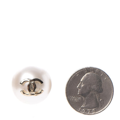 Chanel Pearl CC Large Earrings Gold 2 of 5