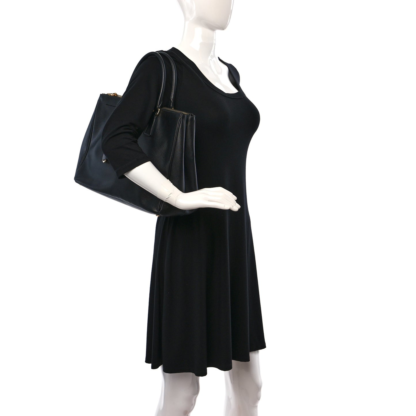 Saffiano Large Galleria Double Zip Tote Black