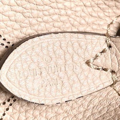 Louis Vuitton Mahina Bella Galet 7 of 12