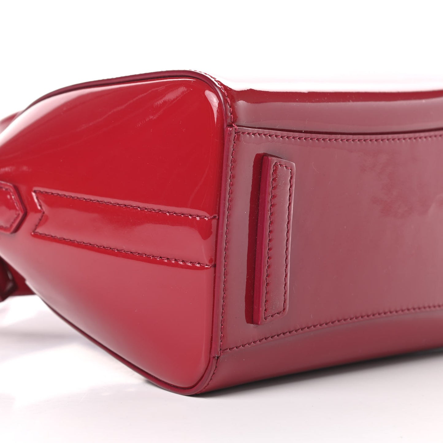 Patent Calfskin Mini Antigona Red