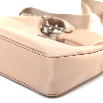 Prada Nylon Re-Edition 2005 Shoulder Bag Cammeo 7 of 12