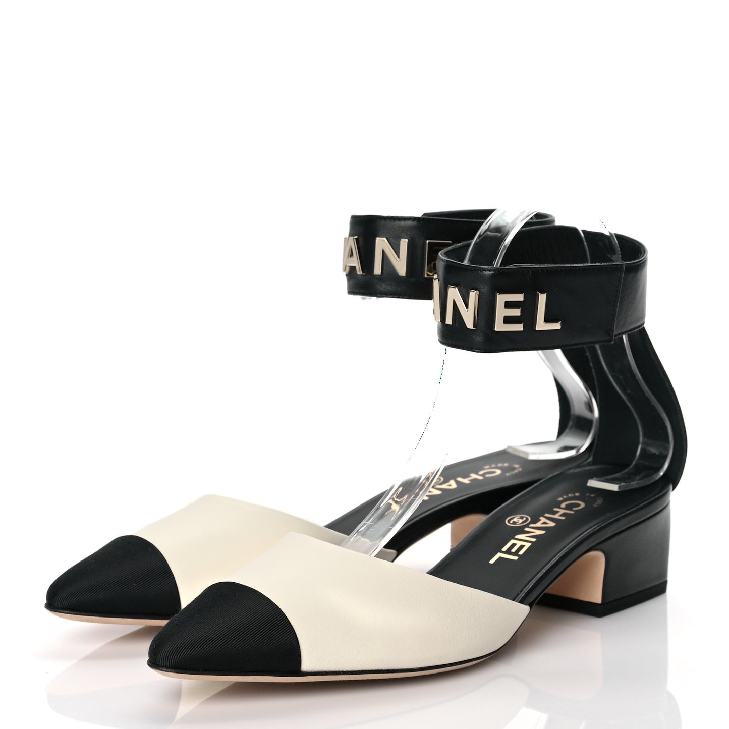 Lambskin Grosgrain Cap Toe Logo Ankle Strap Pumps 38 White Black