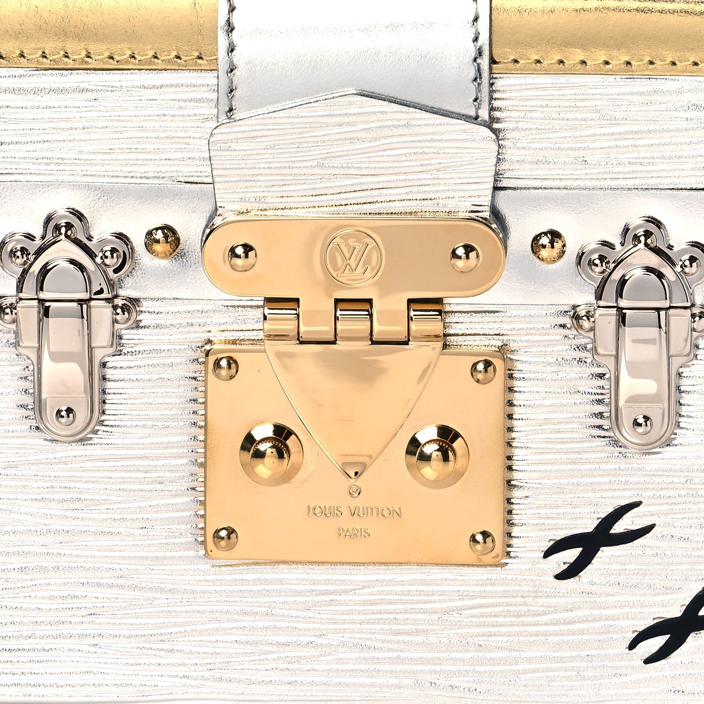 Metallic Epi Petite Malle Silver