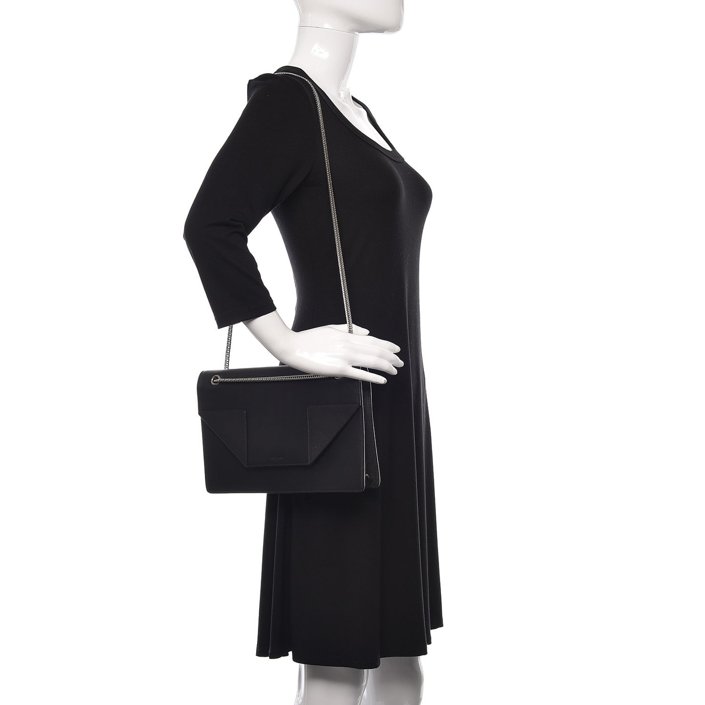 Calfskin Medium Classic Betty Black