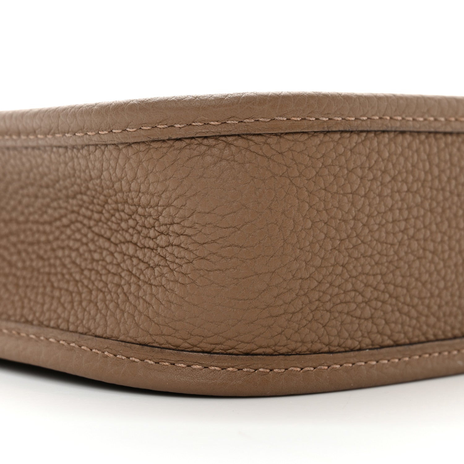 Hermes Taurillon Clemence Flipperball Sangle Evelyne TPM Beige De Weimar Noisette Cuivre Gold 9 of 10