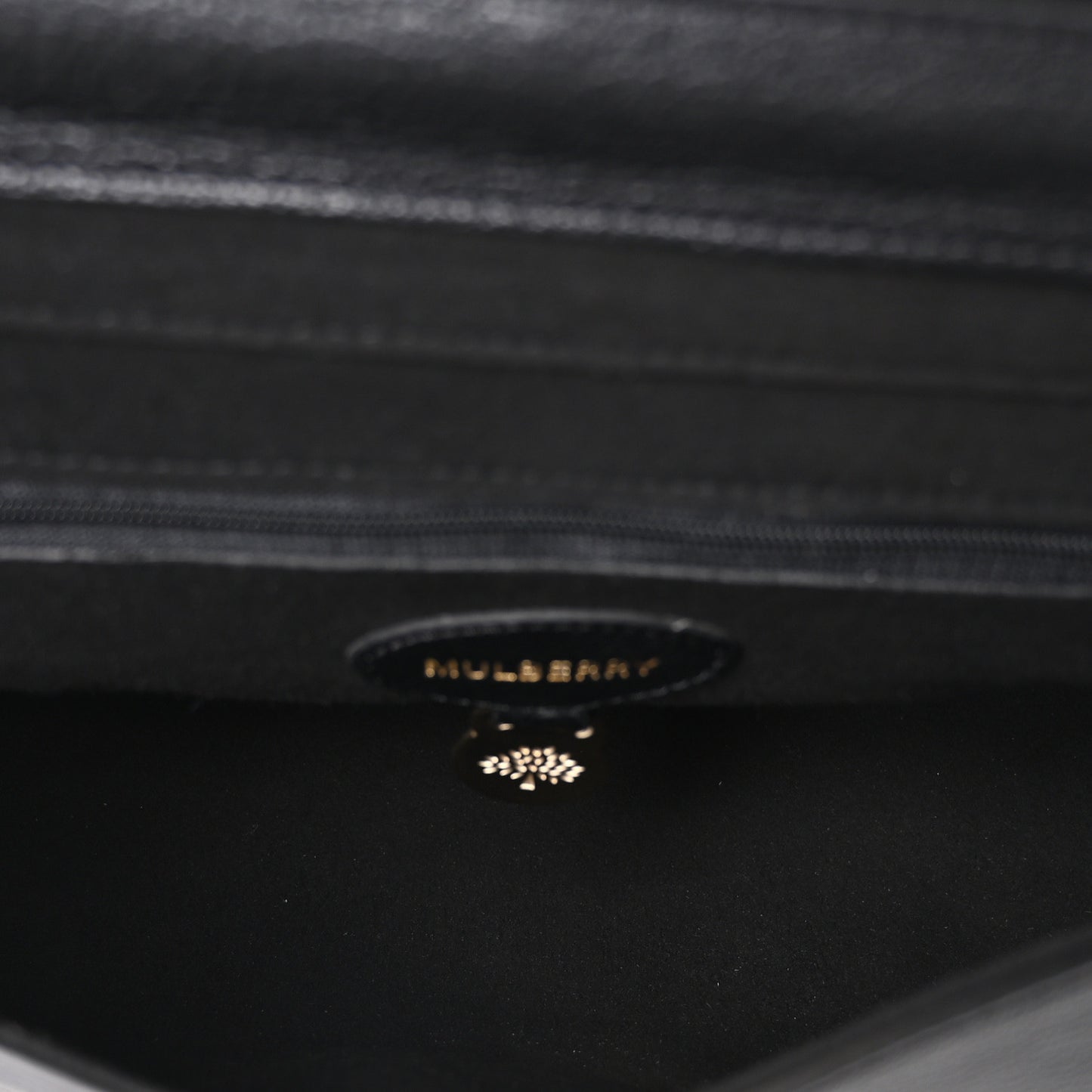 Small Classic Grain Calfskin Medium Lily Black