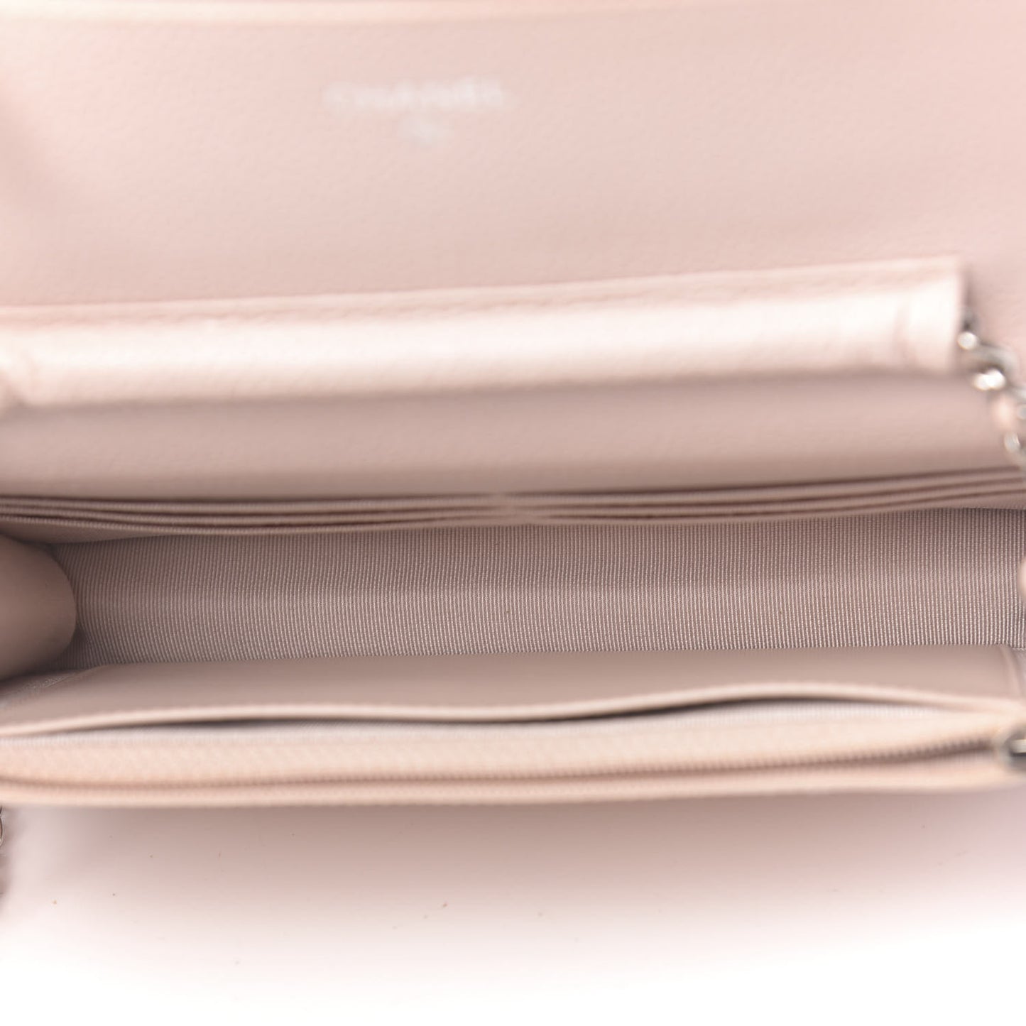 Caviar Quilted Wallet On Chain WOC Light Pink