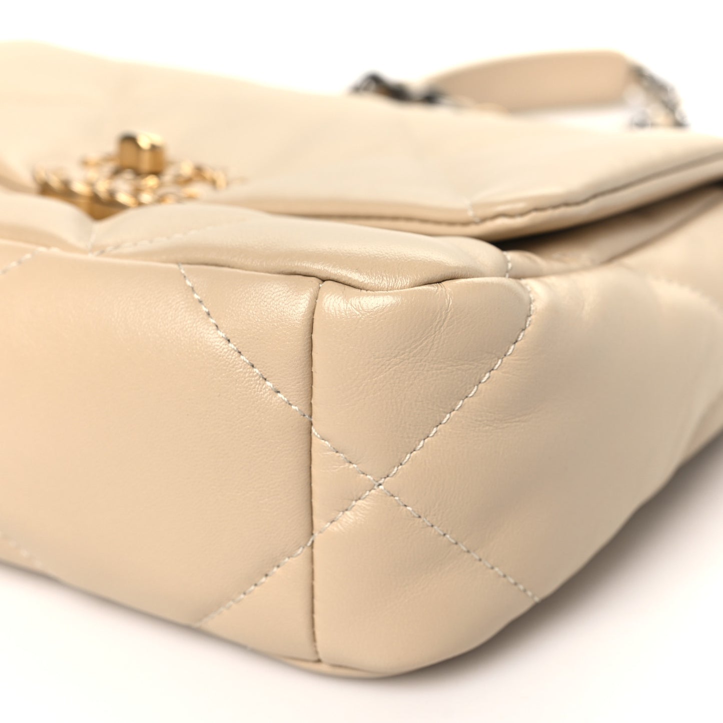 Lambskin Quilted Medium Chanel 19 Flap Beige