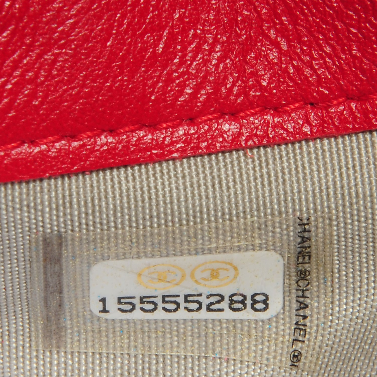 Chanel Caviar Yen CC Wallet Red 9 of 9