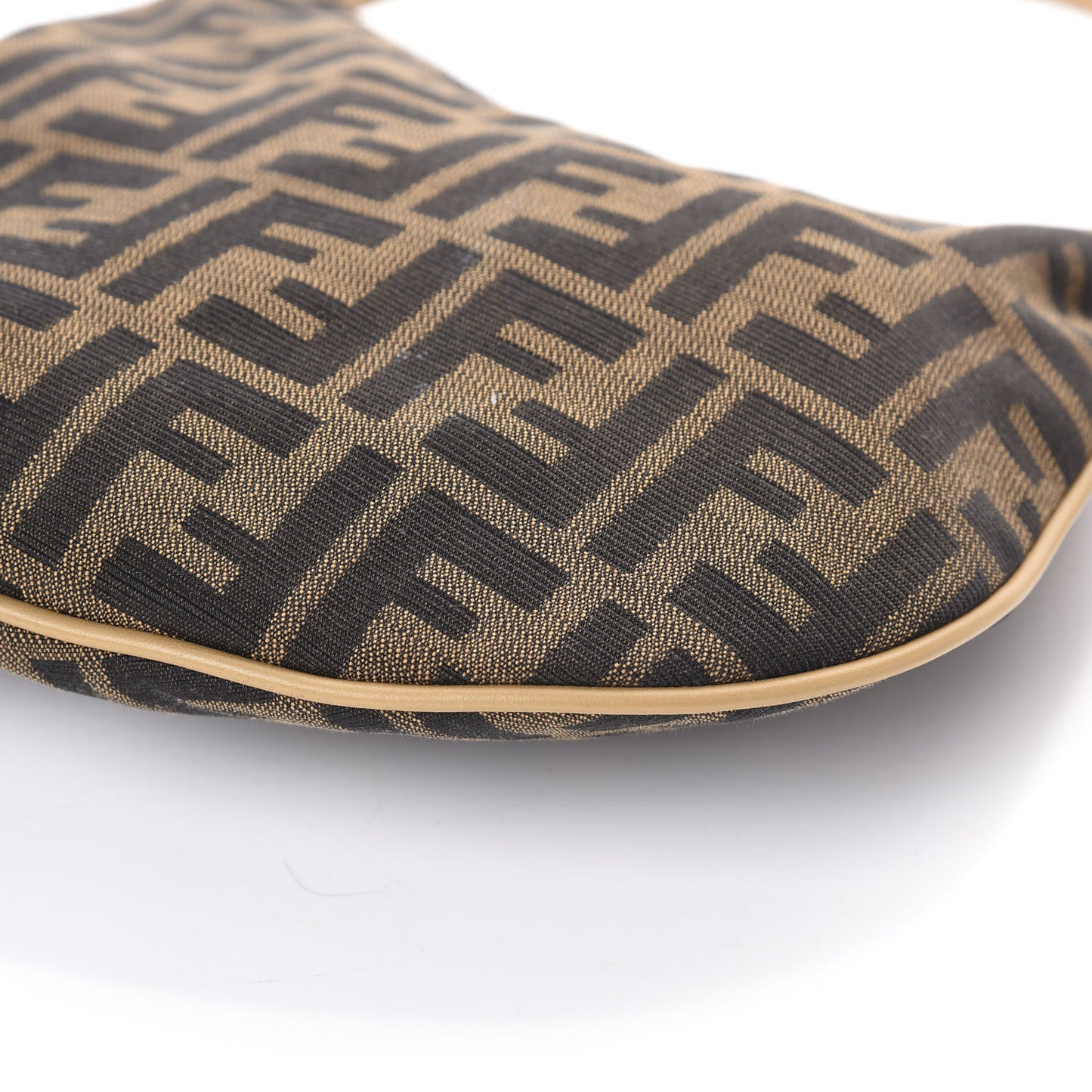 Zucca Small Oyster Tobacco Beige