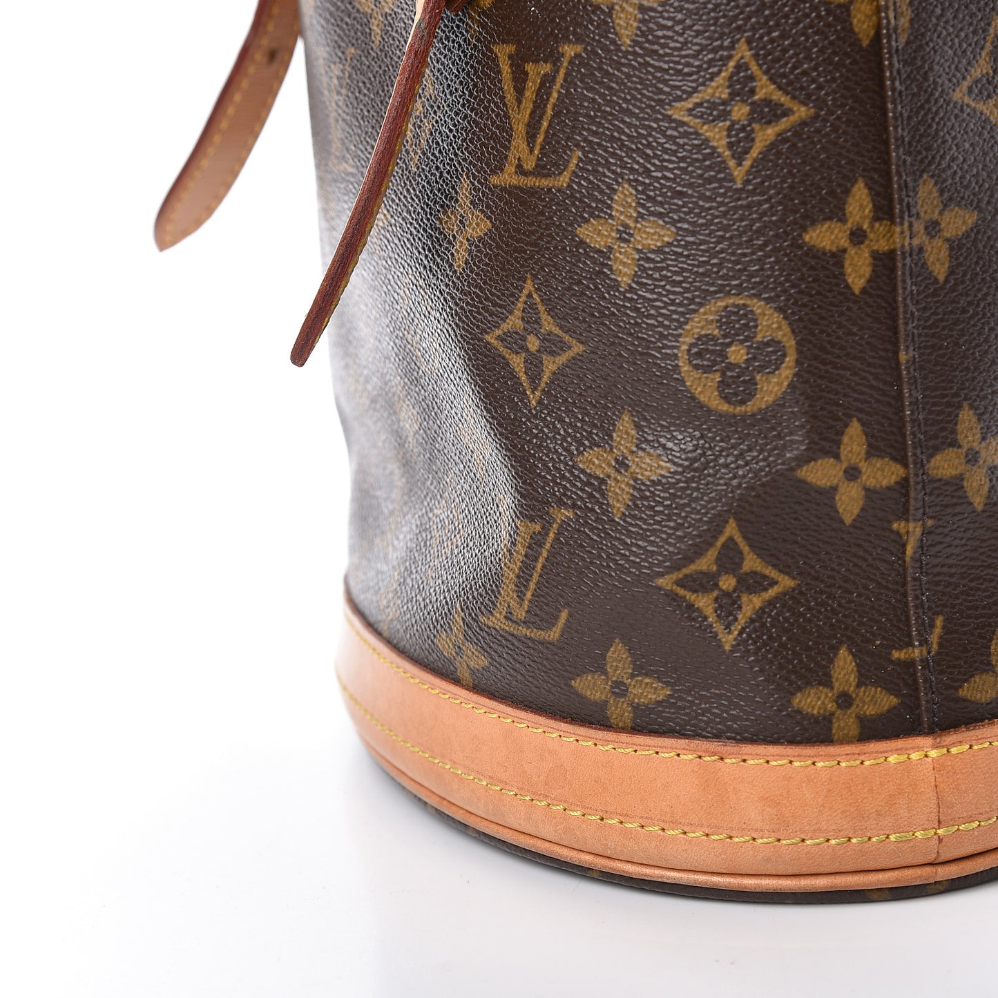 Monogram Petit Bucket 23