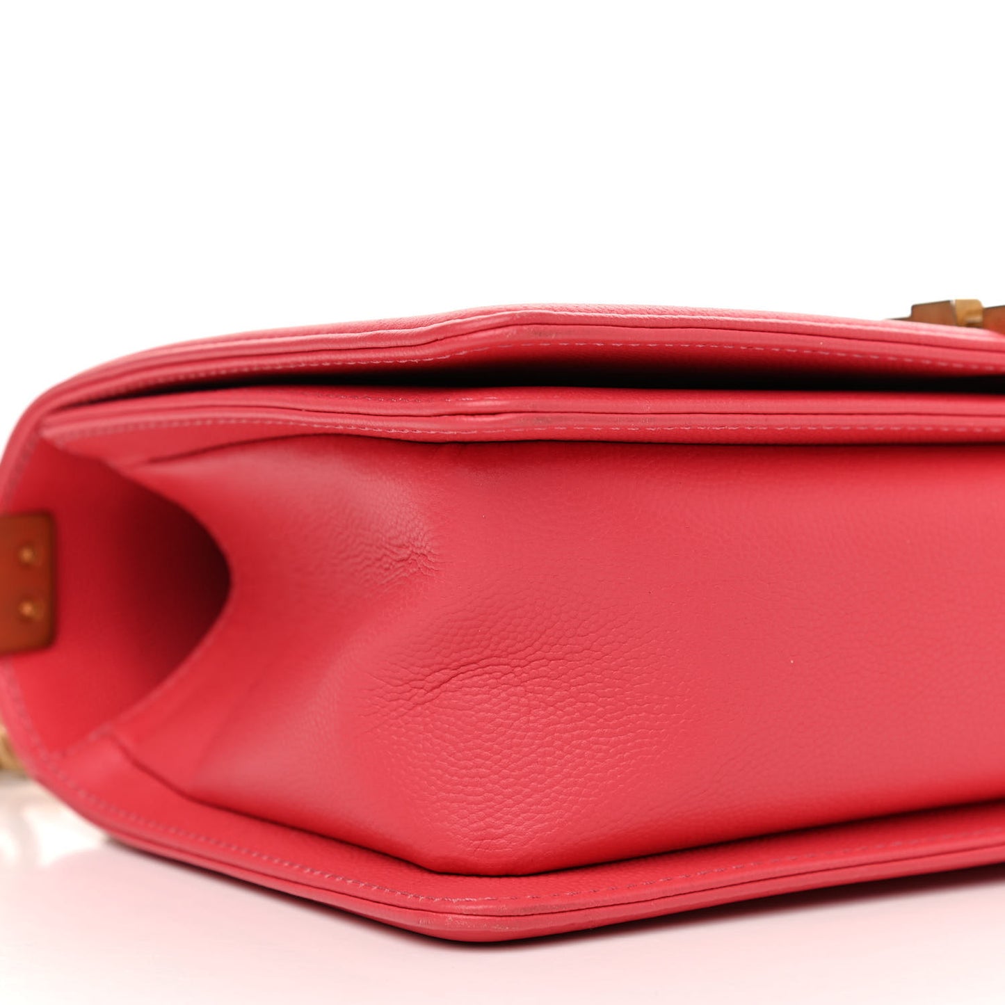 Caviar Quilted Medium Boy Flap Pink