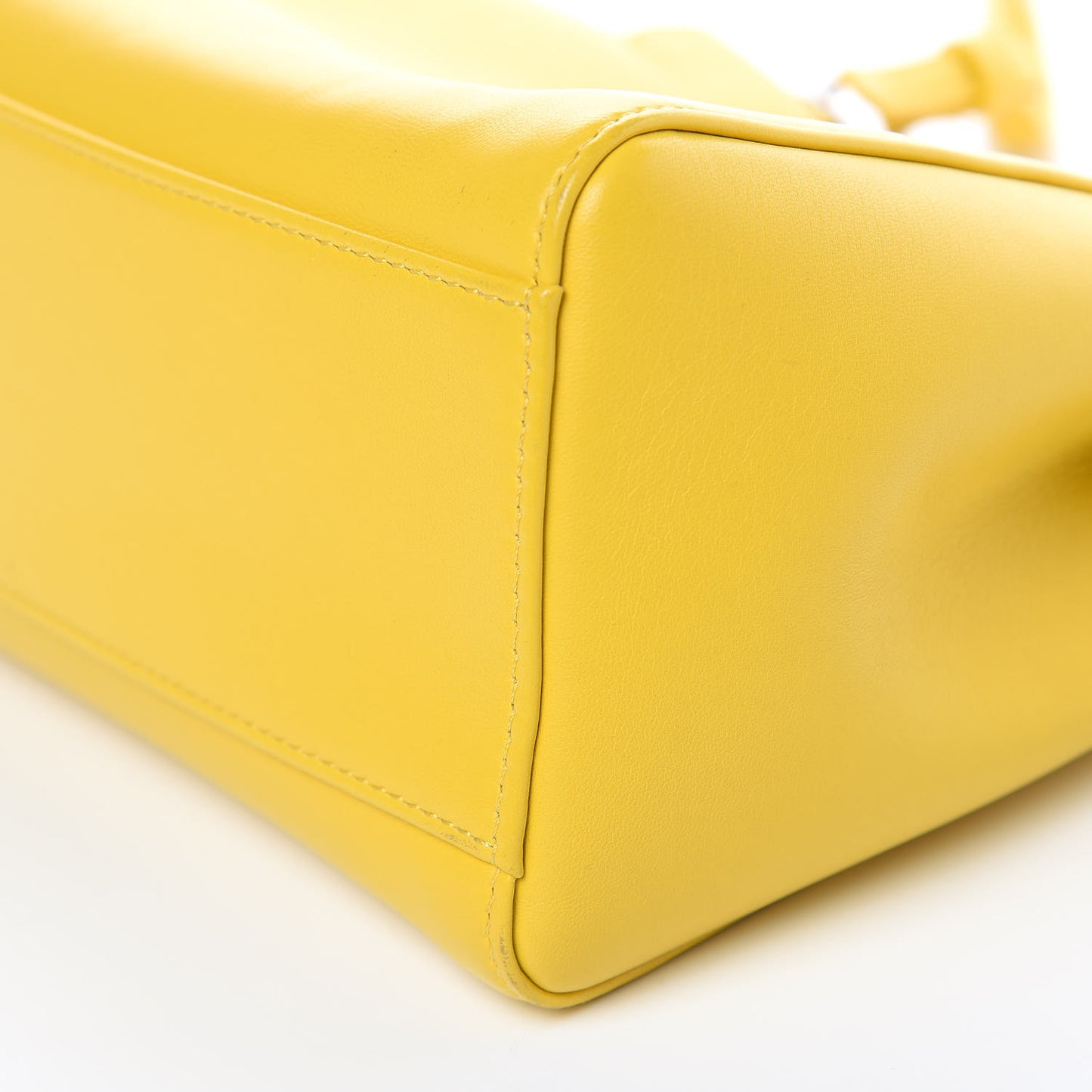 Nappa Mini Peekaboo Iconic Satchel Lime