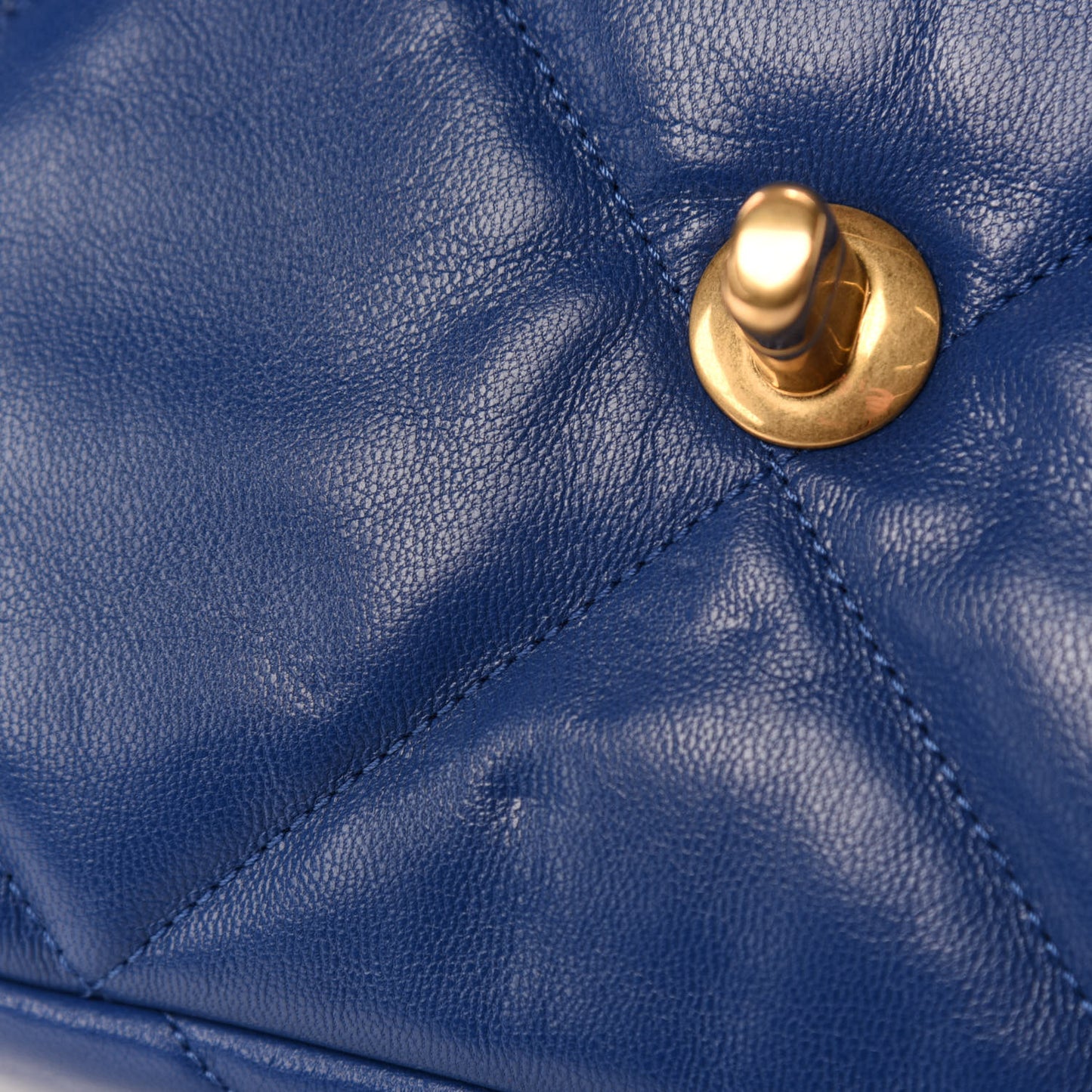 Goatskin Quilted Medium Chanel 19 Flap Dark Blue