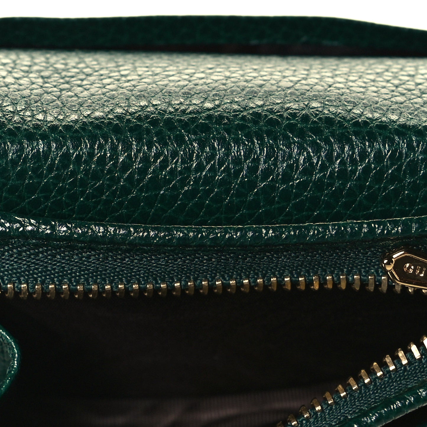Grainy Calfskin Zumi Chain Card Case Wallet Vintage Green