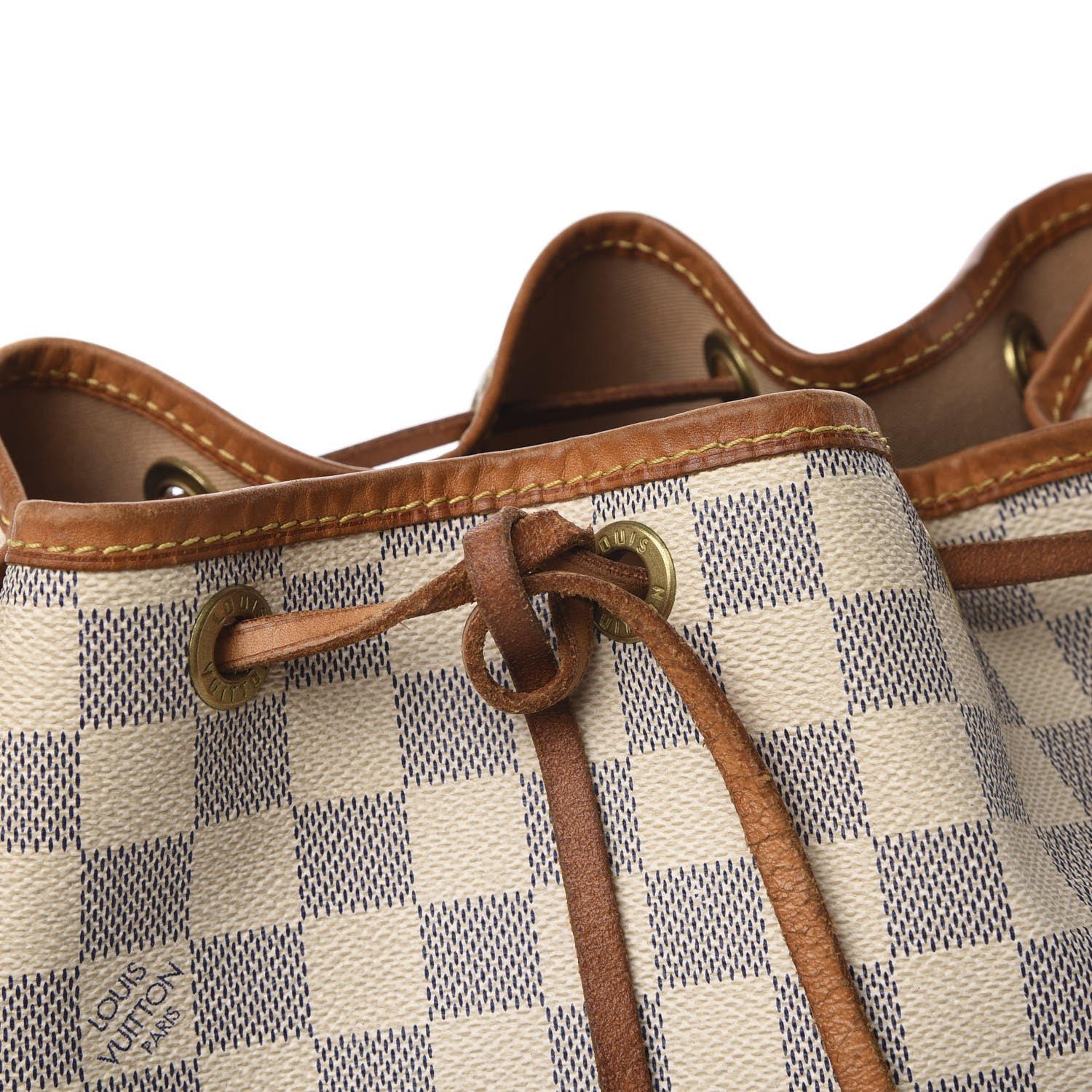 Louis Vuitton Damier Azur Noe 16 of 20
