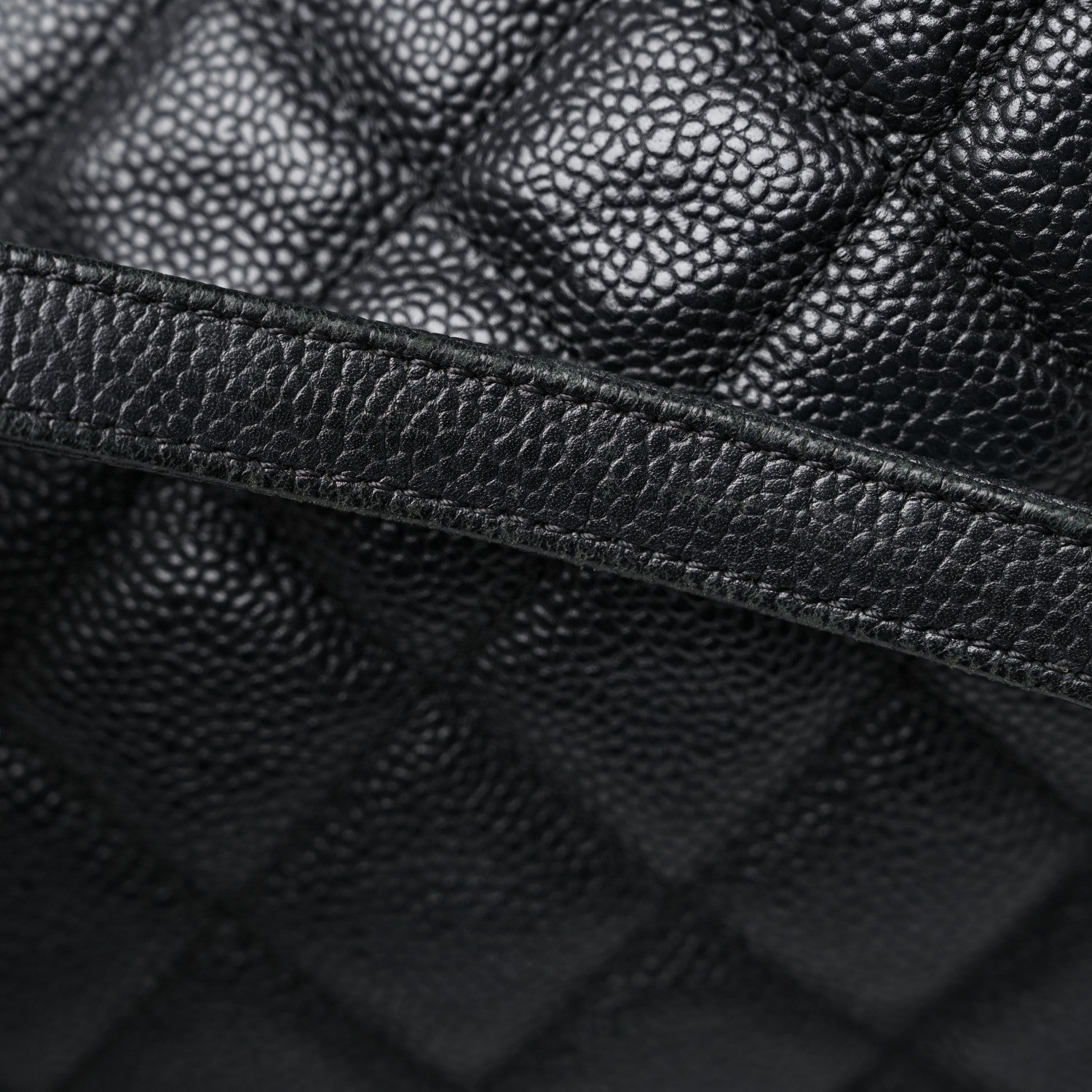 Chanel Caviar Quilted Easy Zip Tote Black 14 of 14