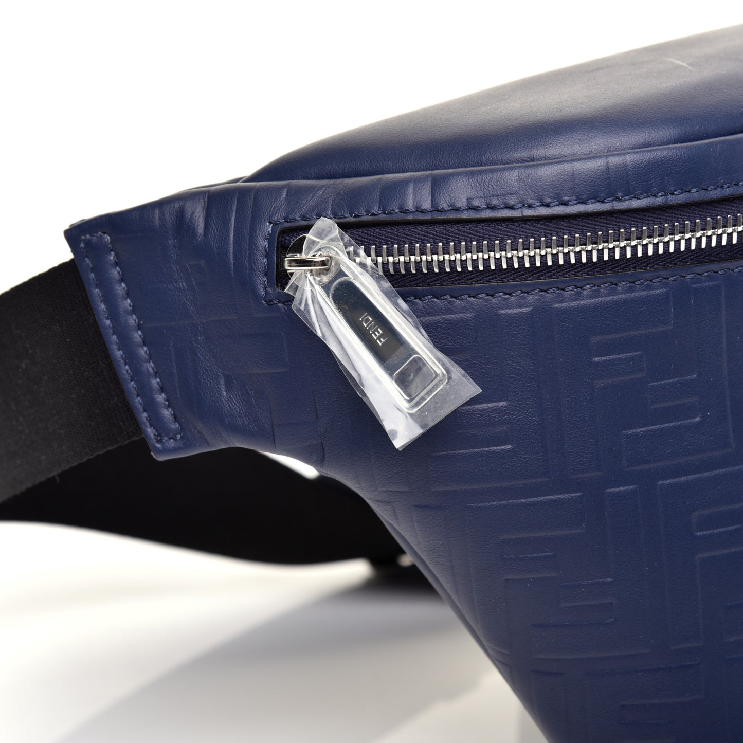Vitello Grace FF Gradient Embossed Belt Bag Blueberry