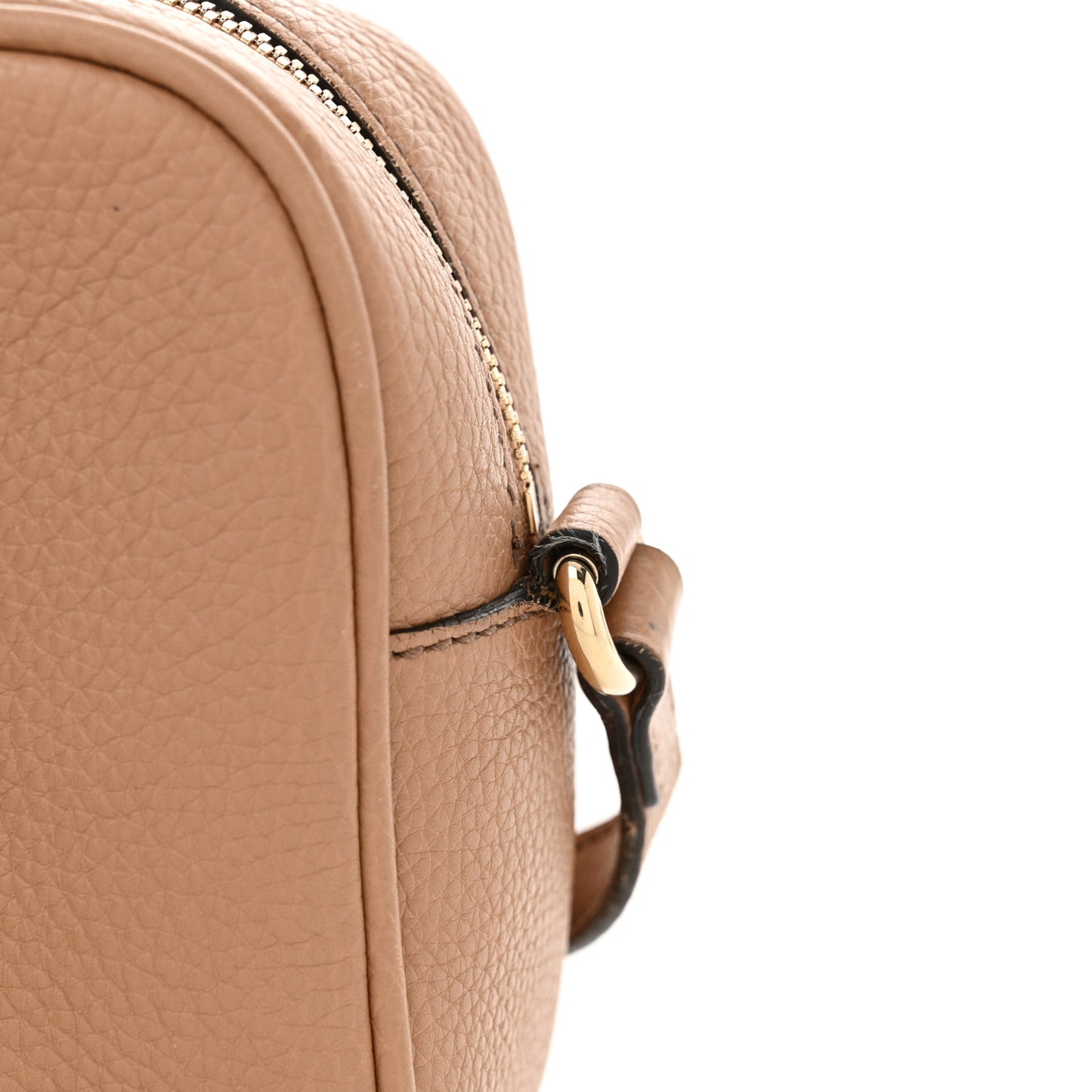 Pebbled Calfskin Small Soho Disco Bag Camelia