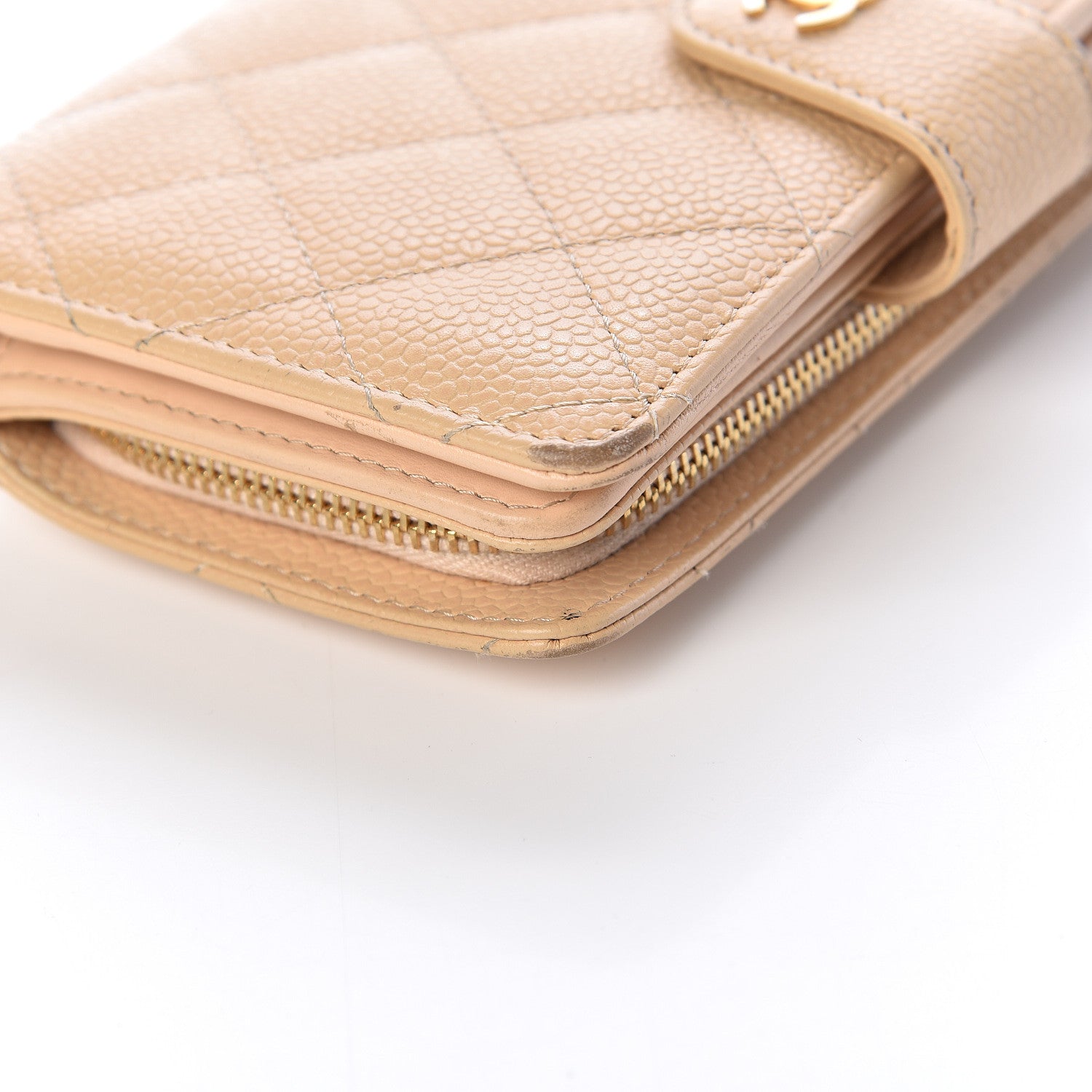 Chanel Caviar Quilted Zipped Pocket Wallet Beige 17 of 21