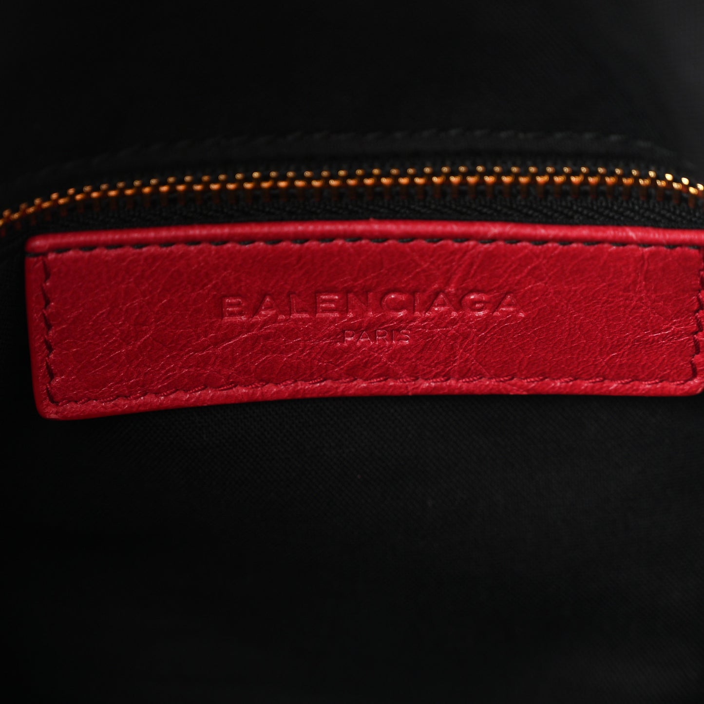 Agneau Classic Gold Hardware Velo Rouge Sapphire