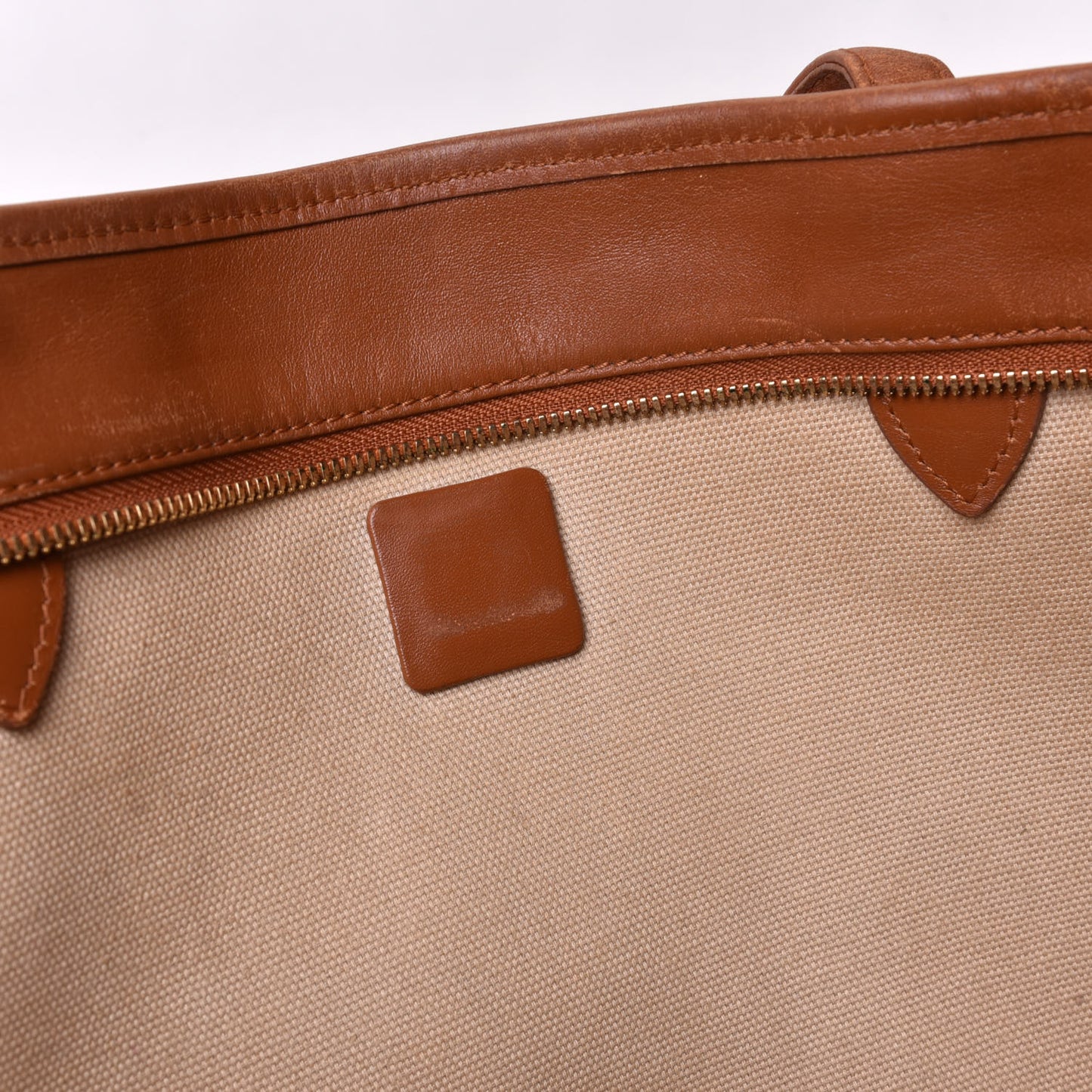 Visetos Dog Bone Striped Shopper Tote Cognac