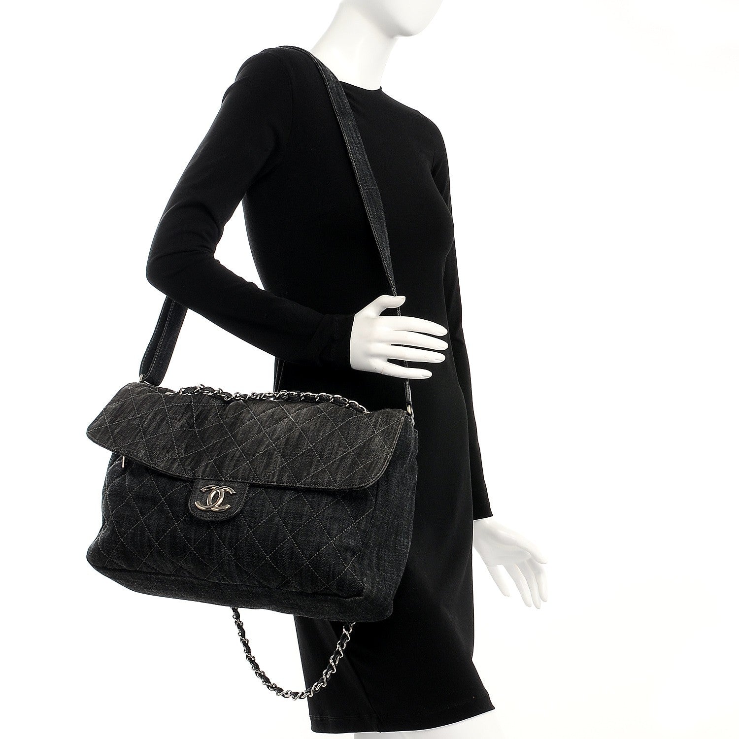 Chanel Denim Quilted Stretch Spirit Messenger Bag 2 of 13