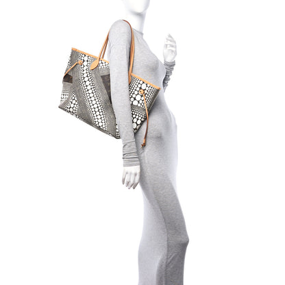 Louis Vuitton Monogram Kusama Waves Neverfull MM White 2 of 10