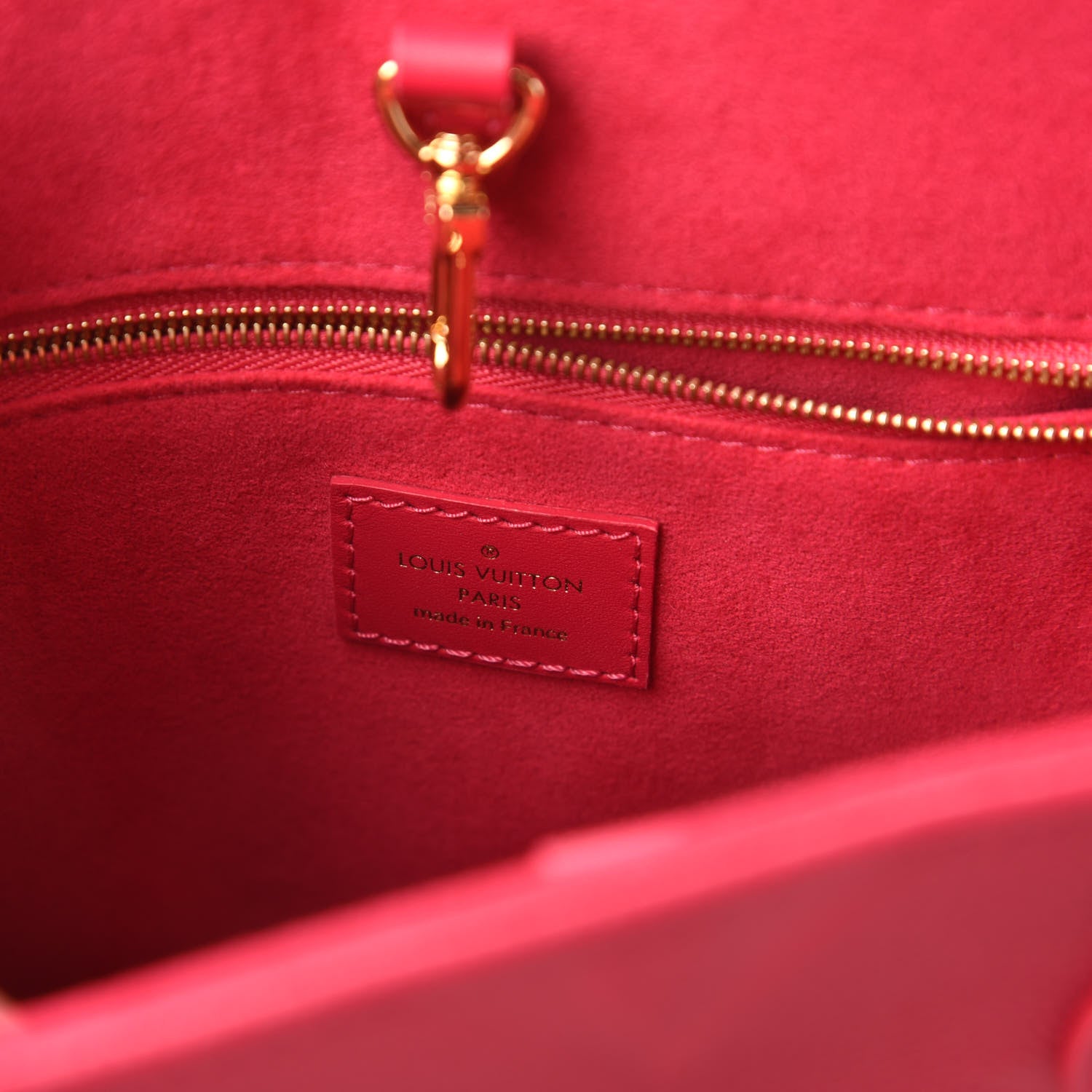 Louis Vuitton Empreinte Monogram Giant Onthego PM Freesia 8 of 9