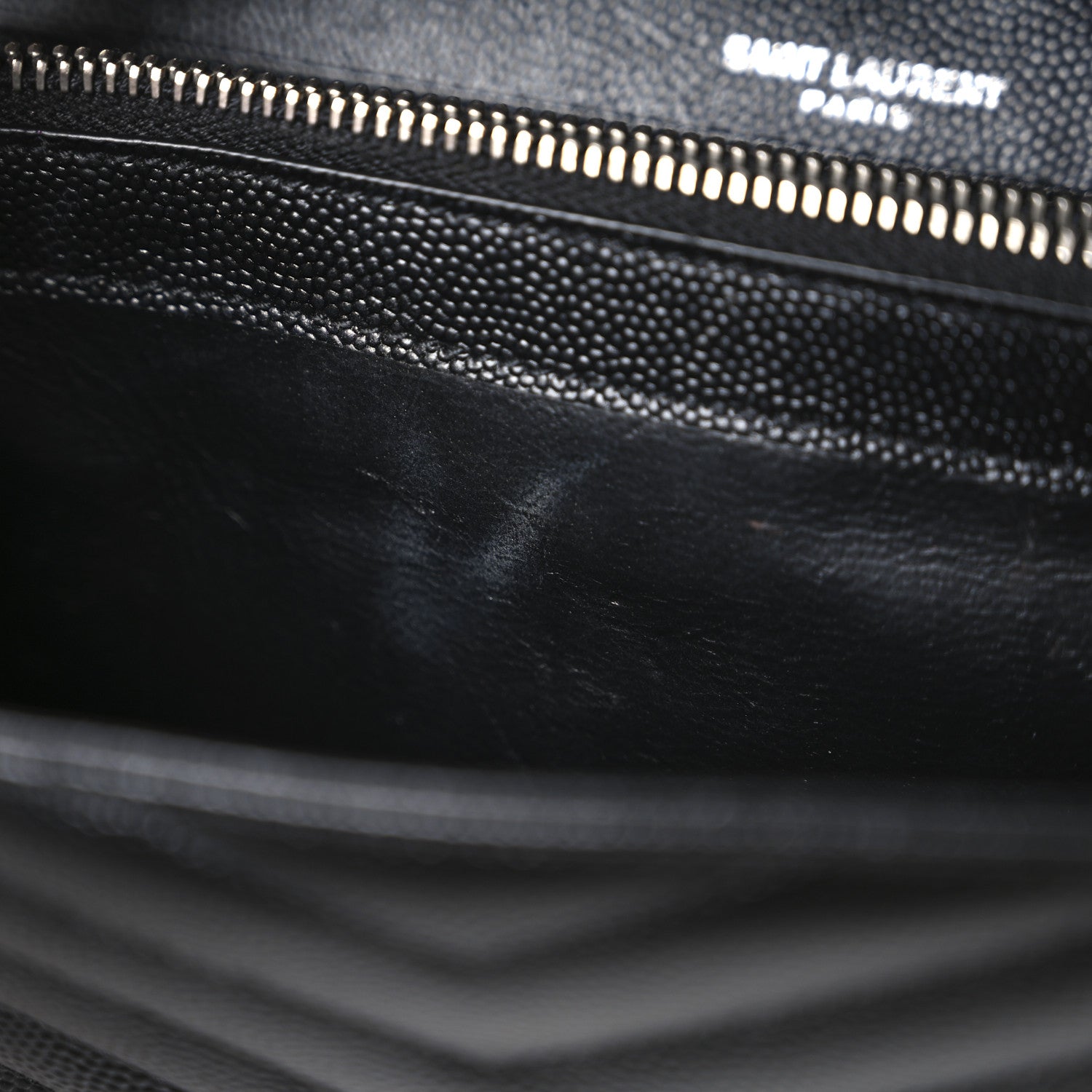 Saint Laurent Grain De Poudre Matelasse Chevron Monogram Chain Wallet Black 10 of 12