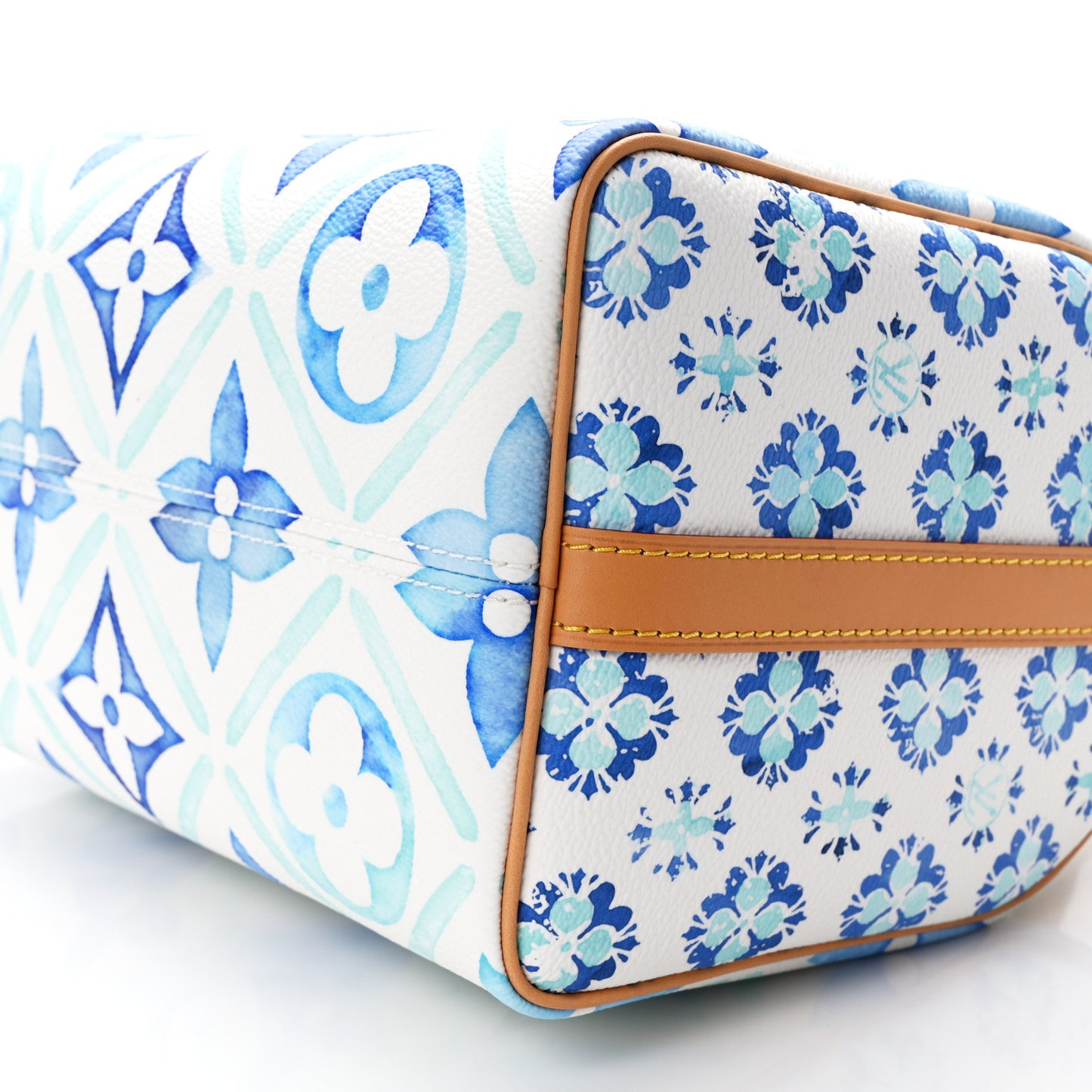 Monogram Tiles By The Pool Speedy Bandouliere 25 Lagoon Blue