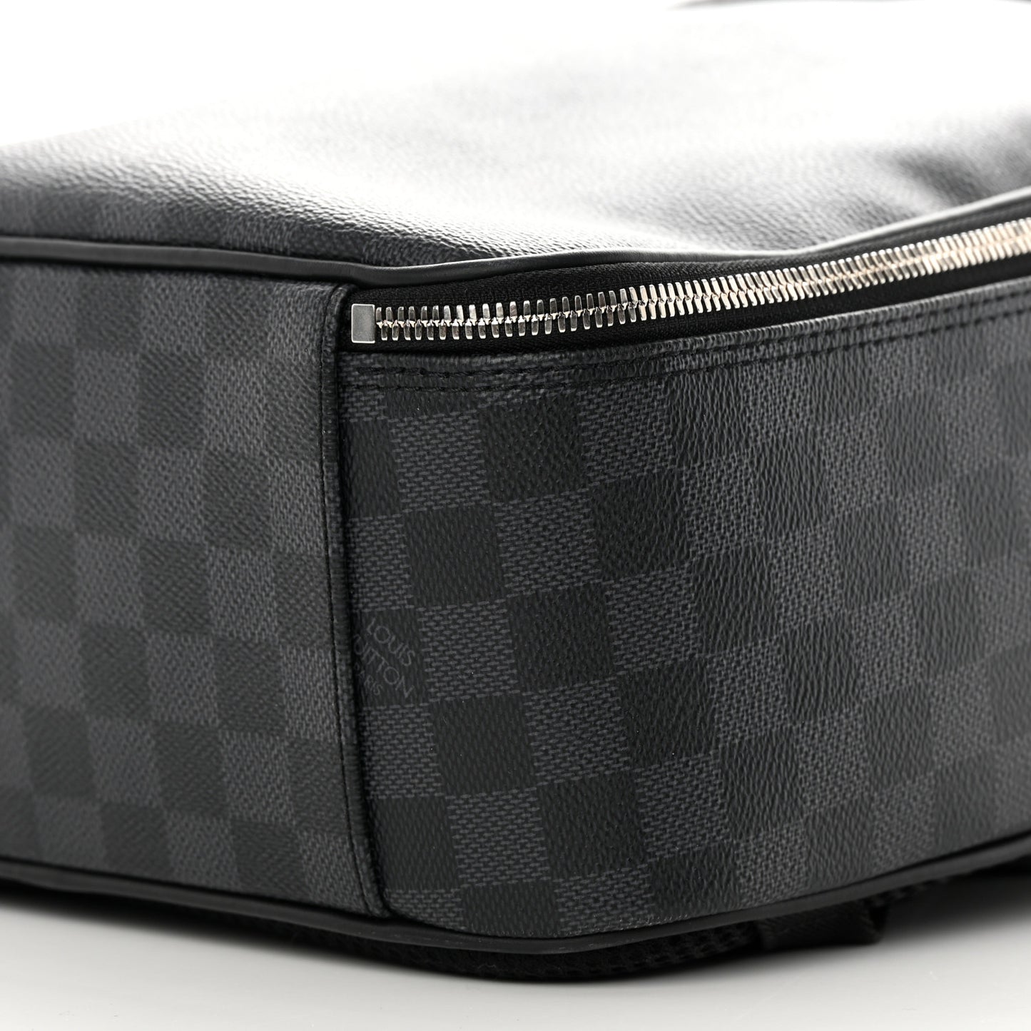 Damier Graphite Michael Backpack NV2