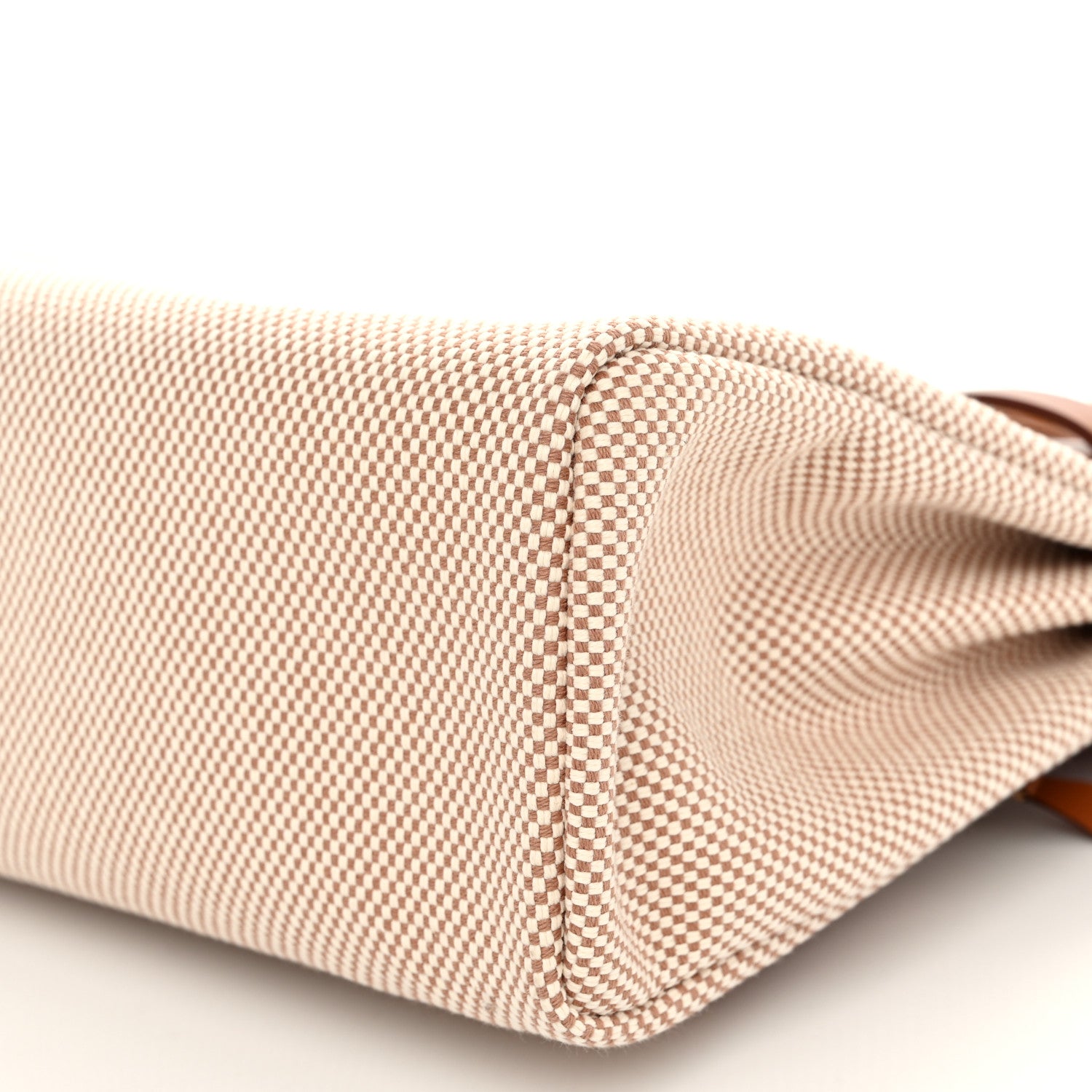 Hermes Vache Hunter Criss Viking Herbag Zip Retourne 31 PM Ecru Beige Fauve 11 of 12