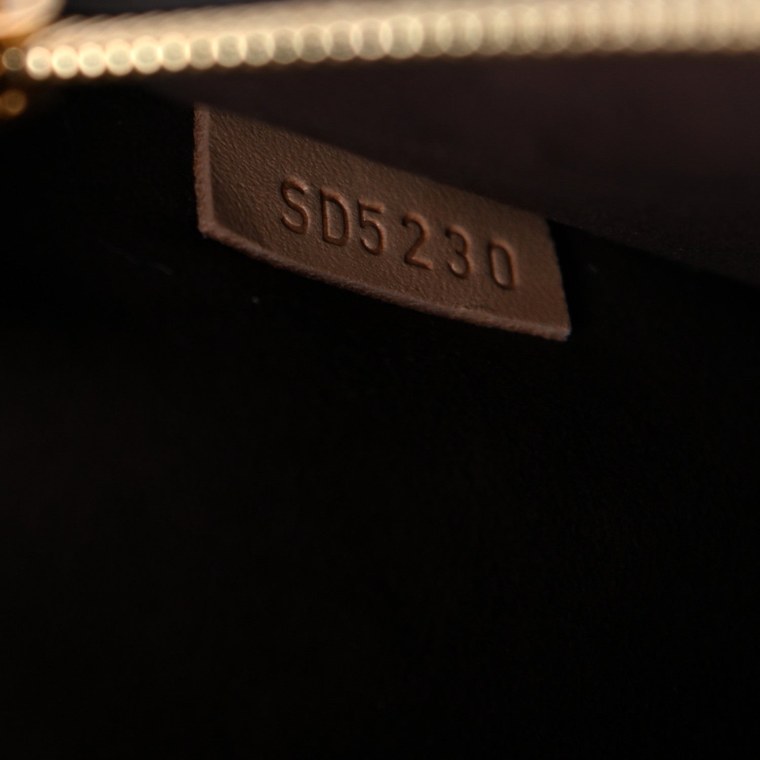Louis Vuitton Monogram Pochette Metis 7 of 12
