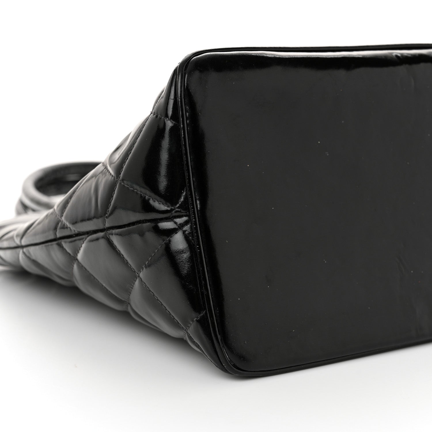Chanel Patent Medallion Tote Black 11 of 15