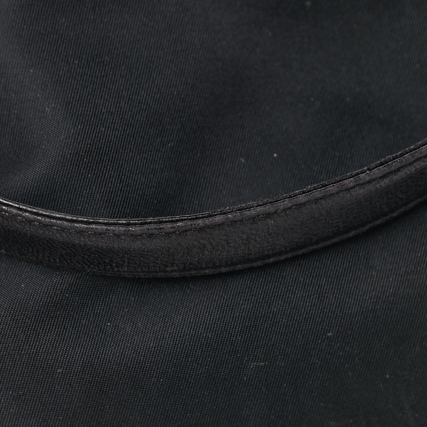 Nylon Tessuto Acciaio Chain Shoulder Bag Black