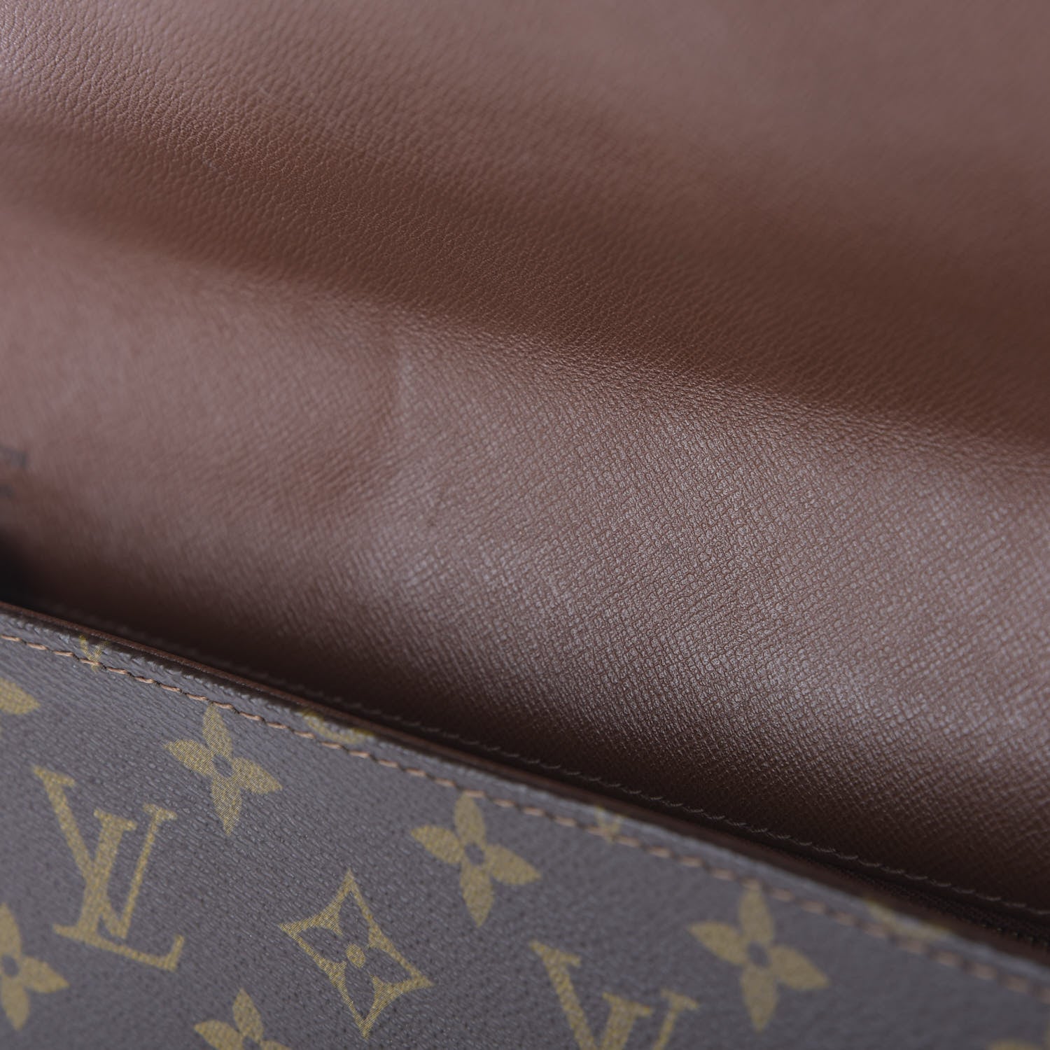 Louis Vuitton Monogram Pochette Dame 29 11 of 13