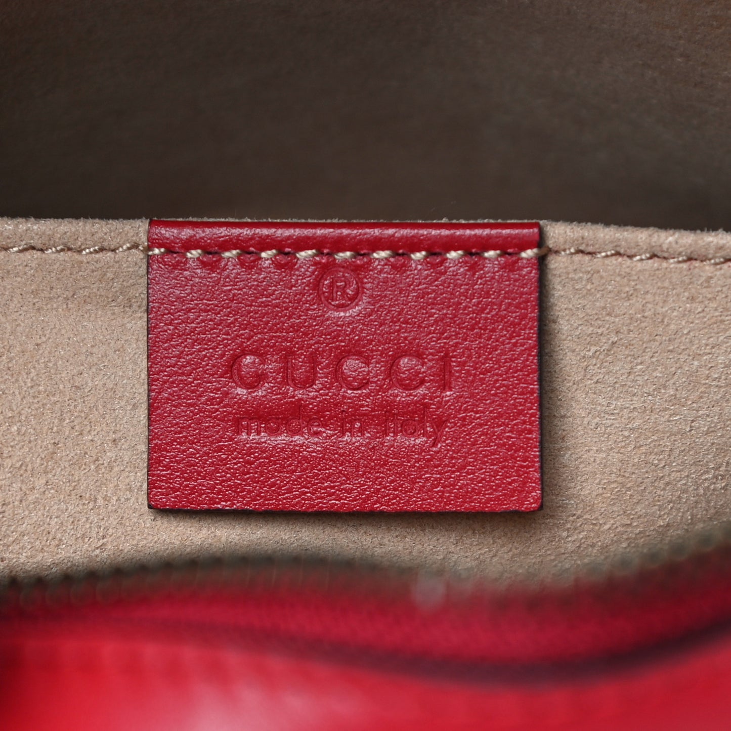 Calfskin Matelasse Mini GG Marmont Chain Shoulder Bag Hibiscus Red