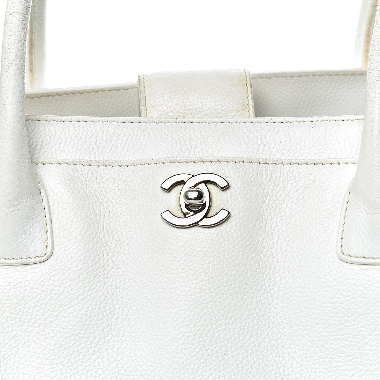 Chanel Calfskin Cerf Executive Shopper Tote White 8 of 33